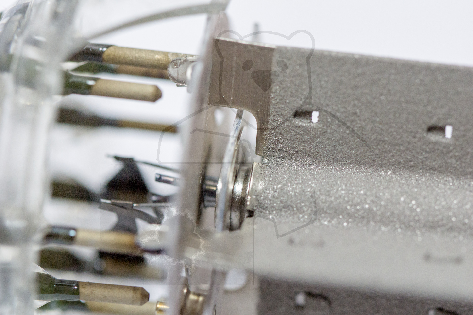 Makroaufnahme Unbekannte Russische Leistungsdiode Bild 4 - Untere Glimmerscheibe