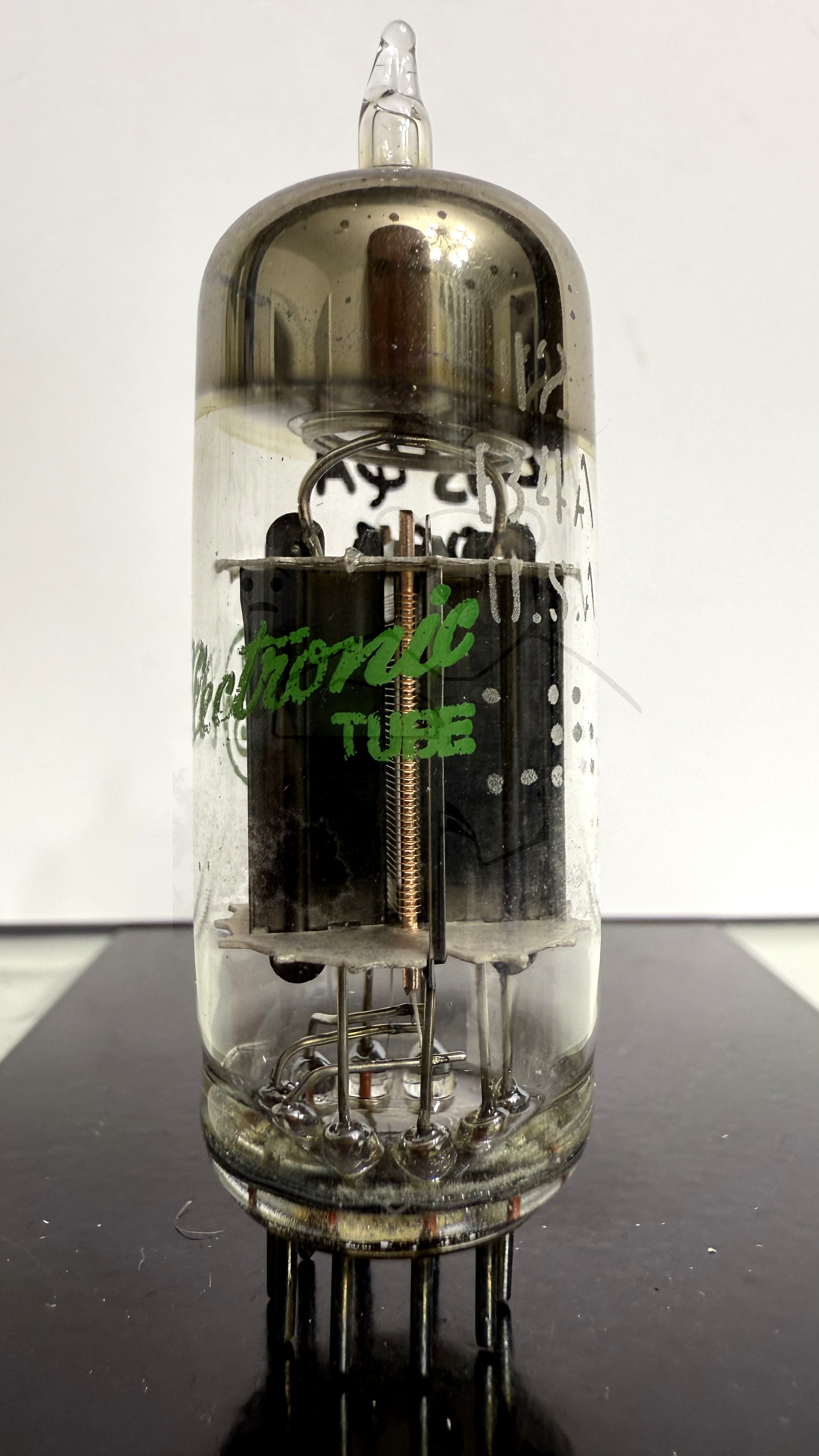 Röhre 12B4A #1067 Bild 5