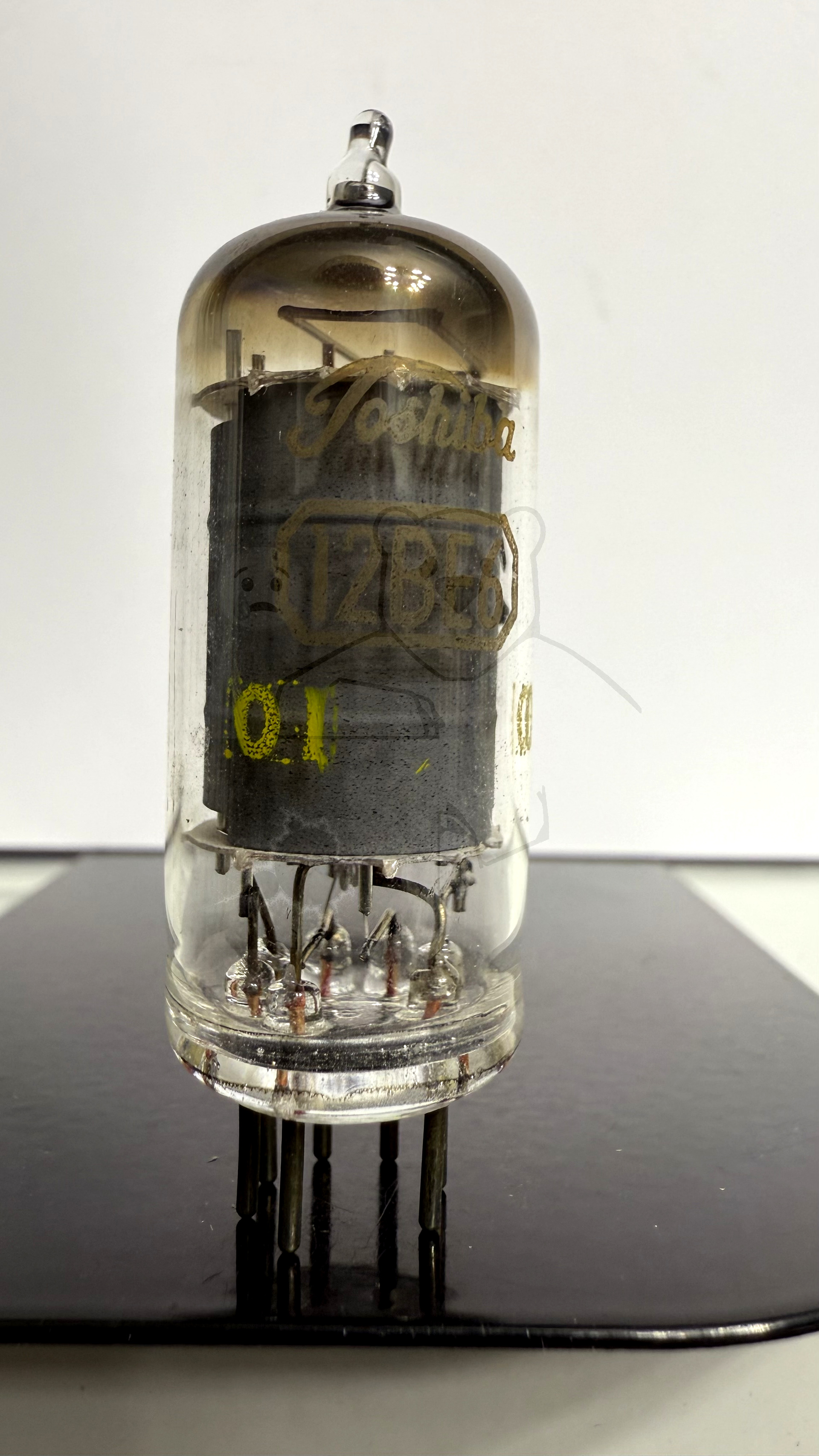 Röhre 12BE6 #2584 Bild 1