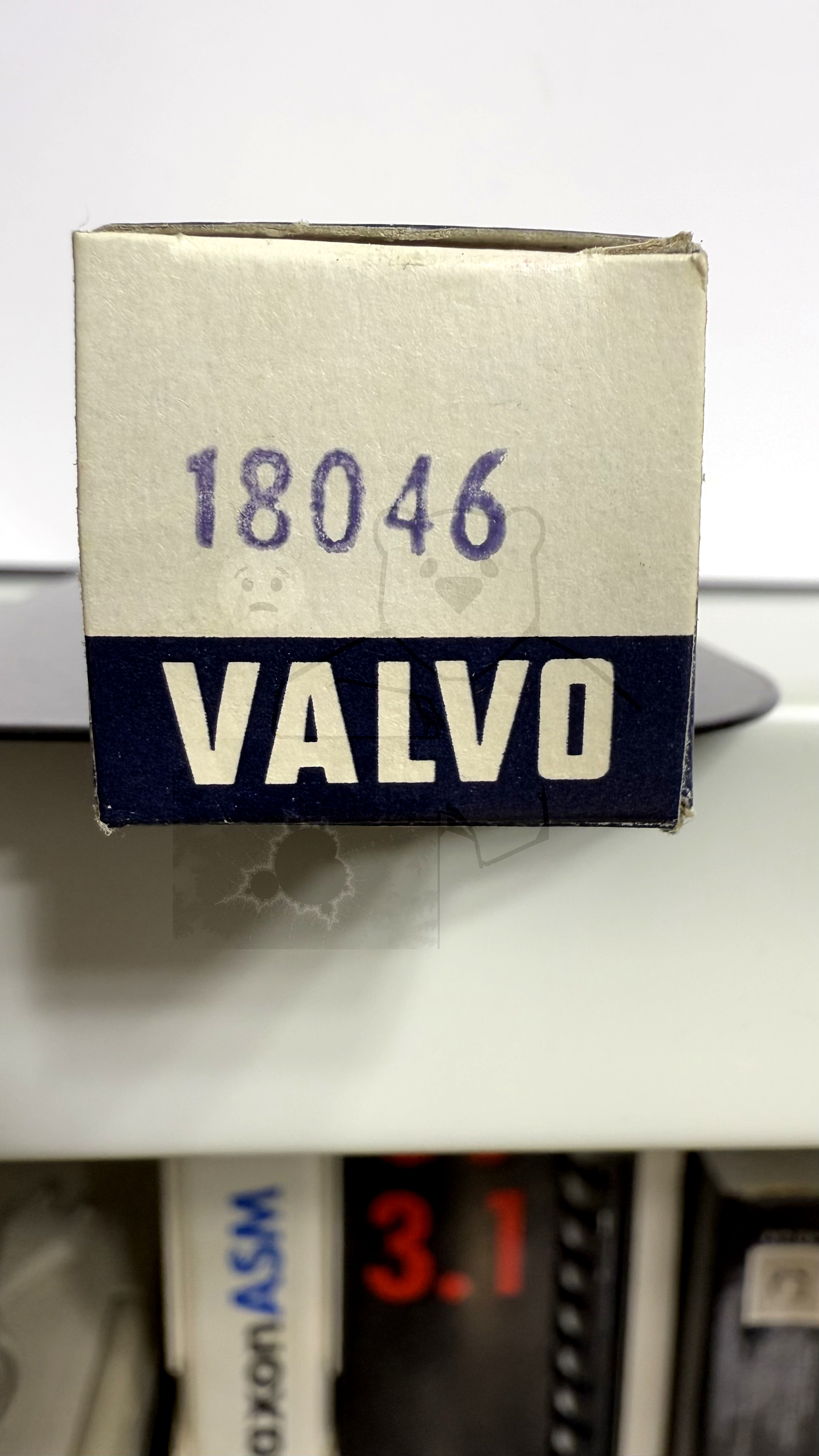 Röhre 18046 #5941 Verpackung Bild 2