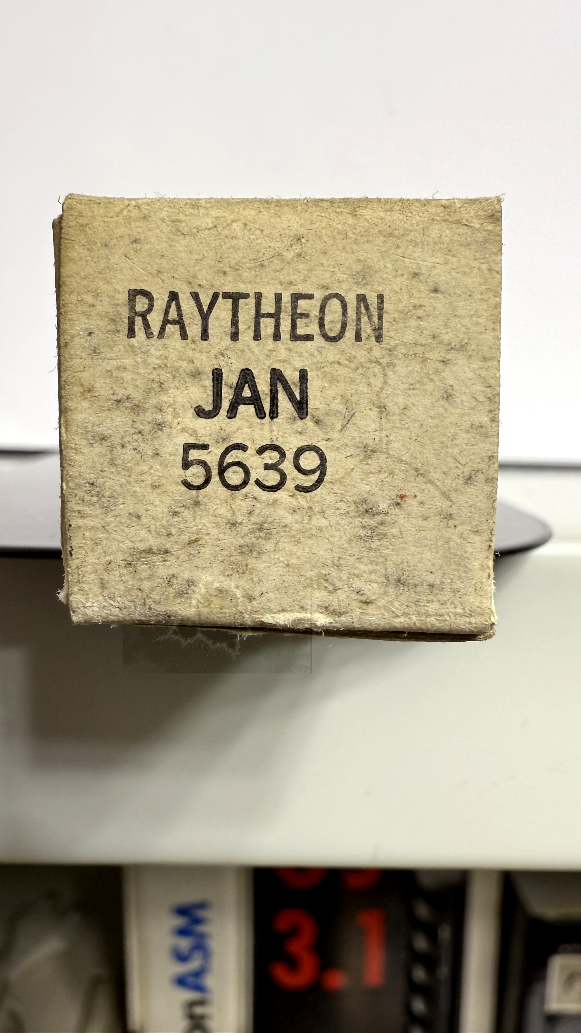 Röhre 5639 #4347 Verpackung Bild 3