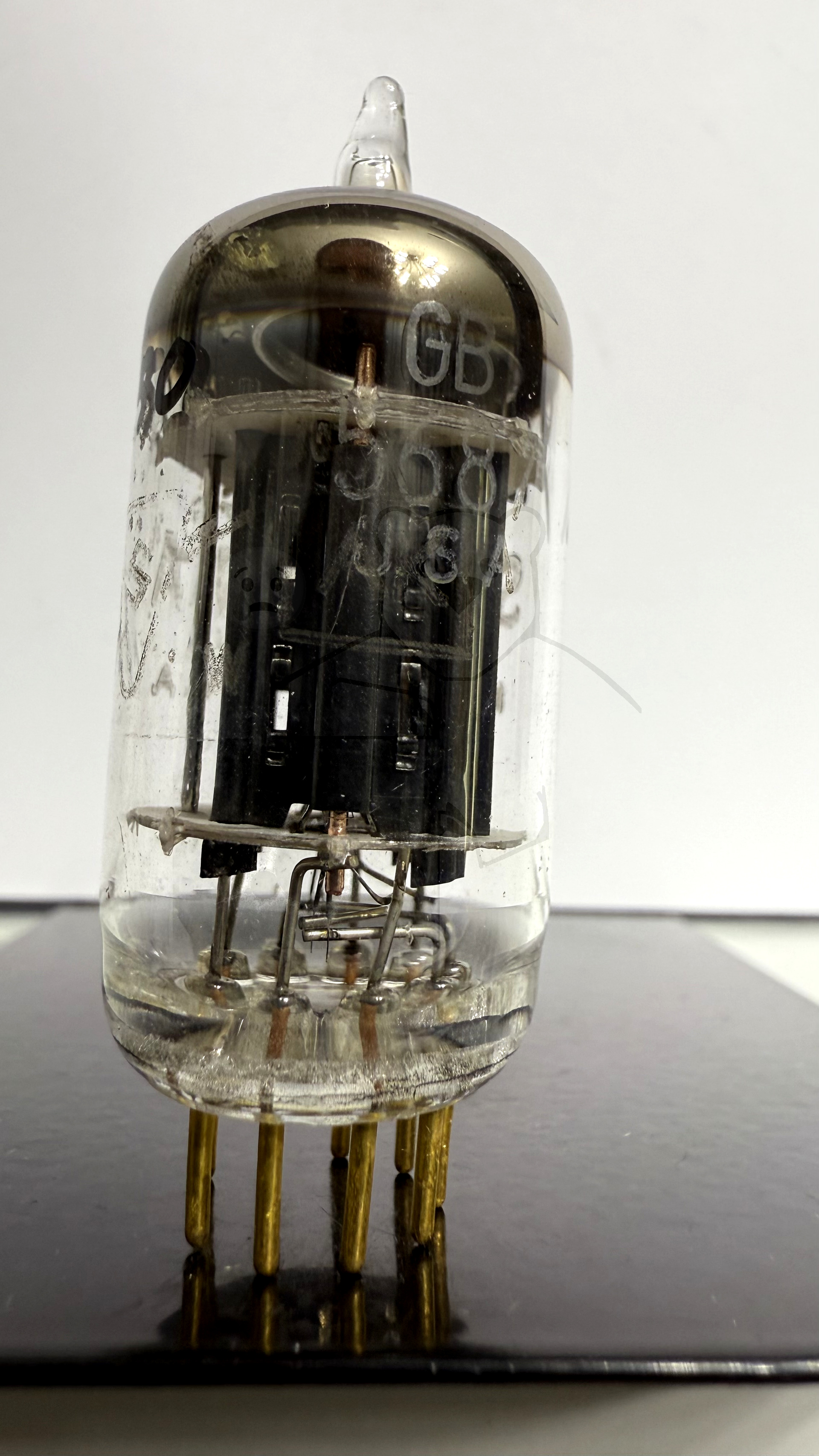 Röhre 5687 #2250 Bild 1