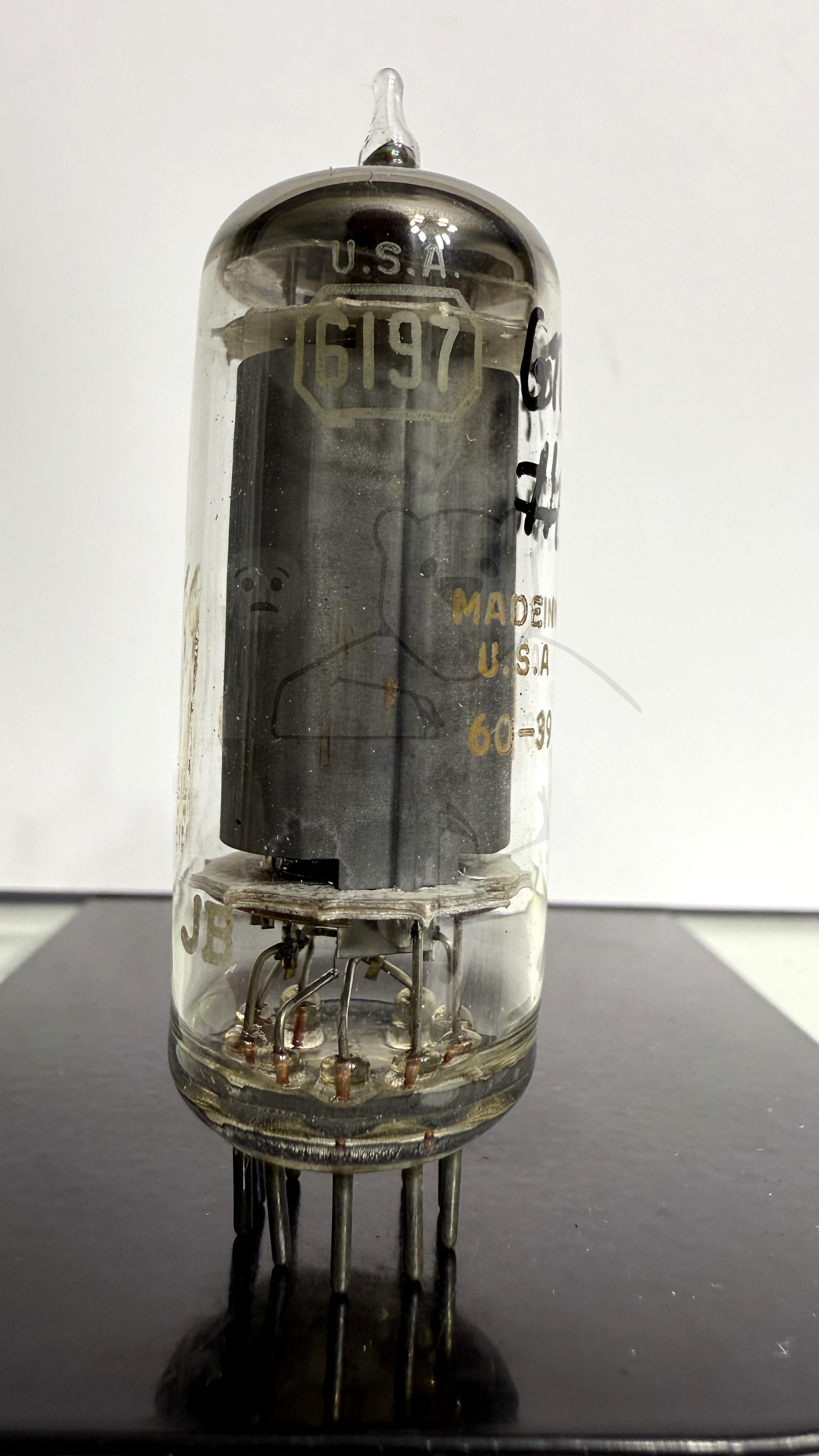 Röhre 6197 #1043 Bild 1