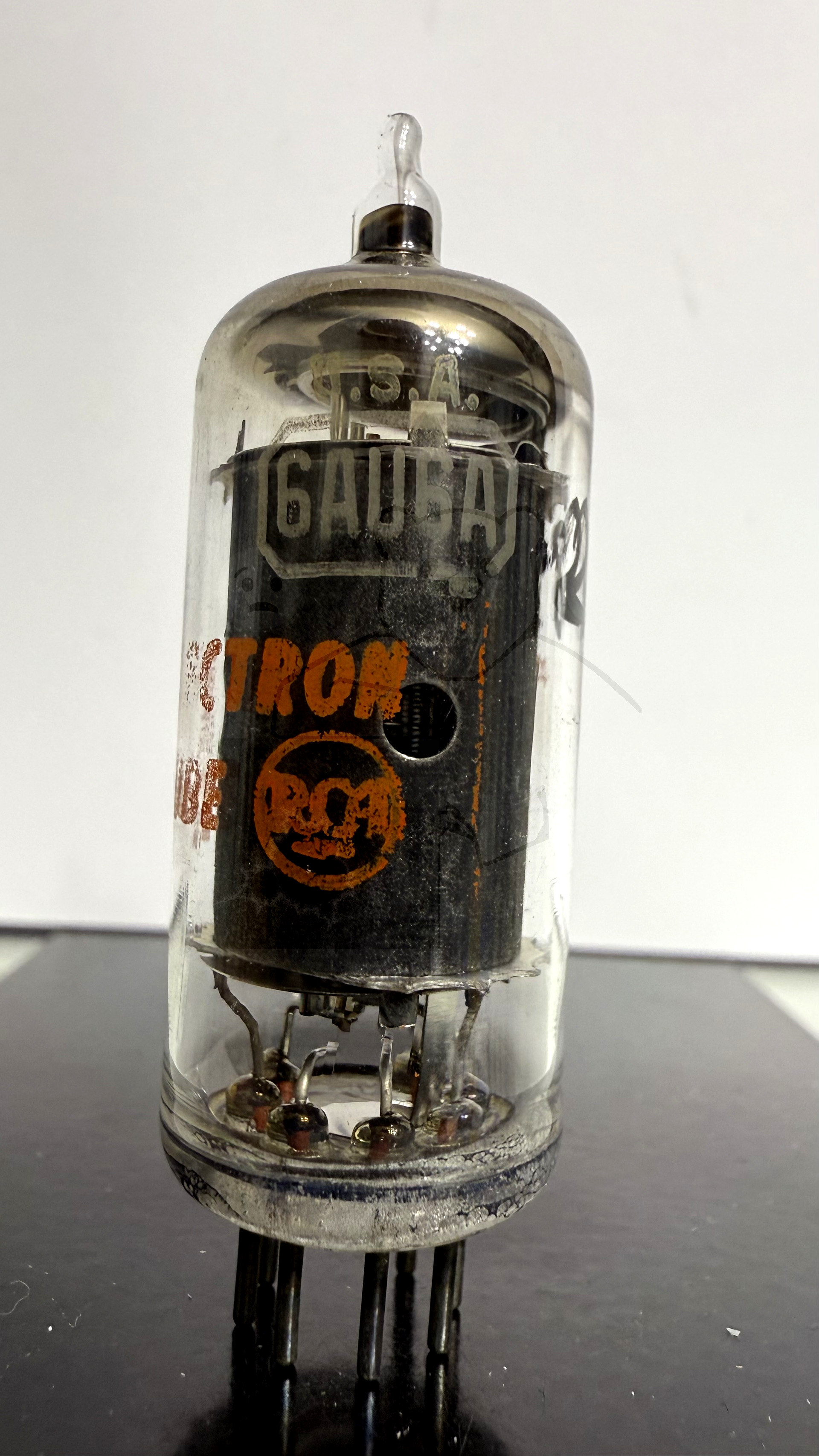 Röhre 6AU6A #2852 Bild 1