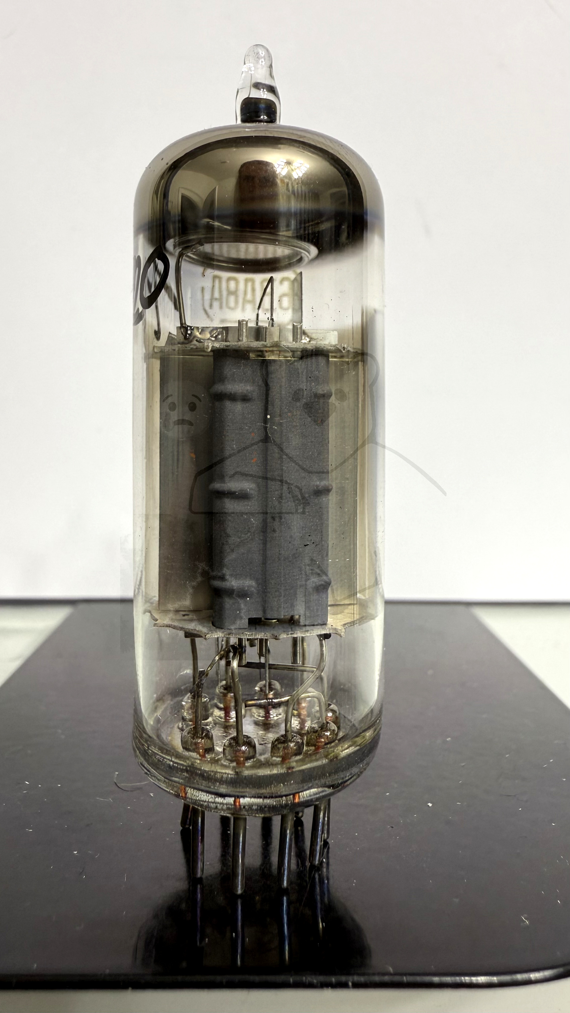 Röhre 6BA8A #1120 Bild 3