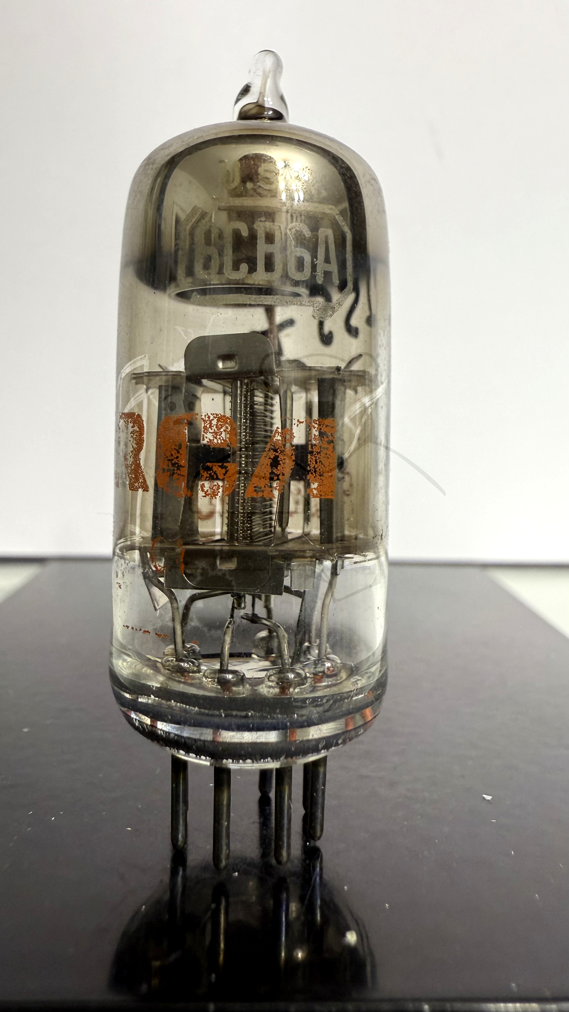 Röhre 6CB6A #2557 Bild 1