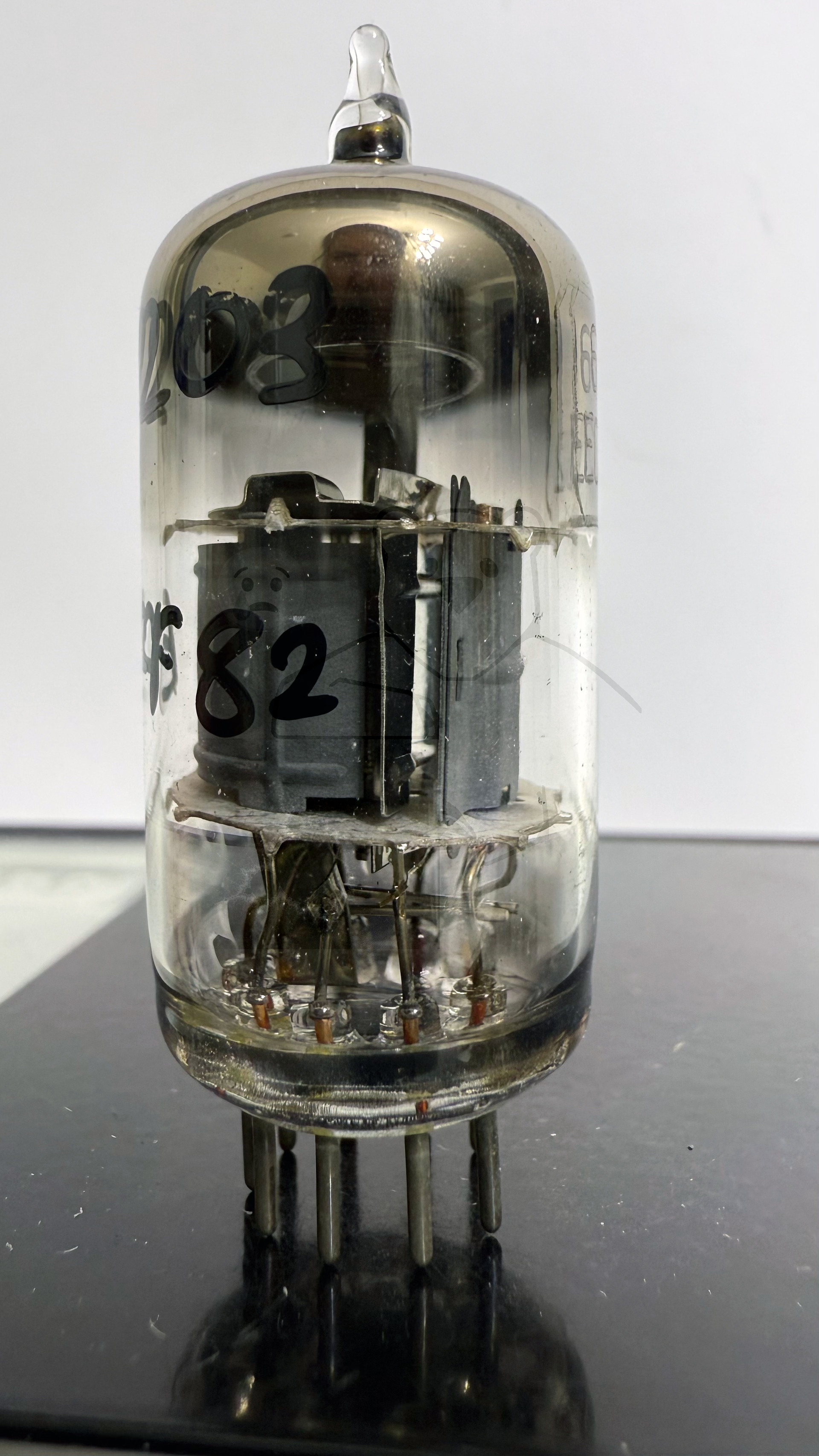 Röhre 6U8 #2203 Bild 4