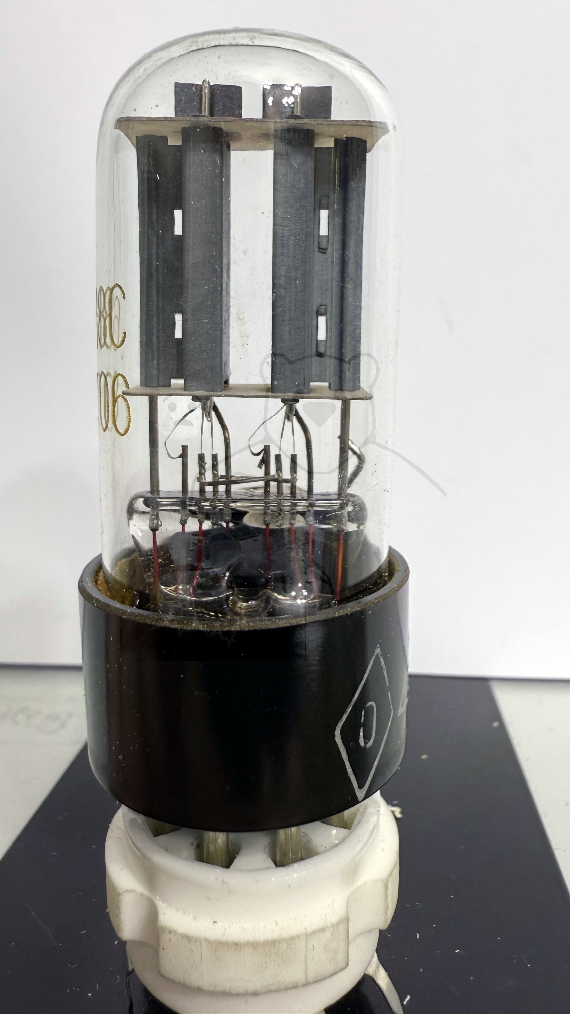 Röhre 6Н8С #7470 80'er Jahre Bild 1