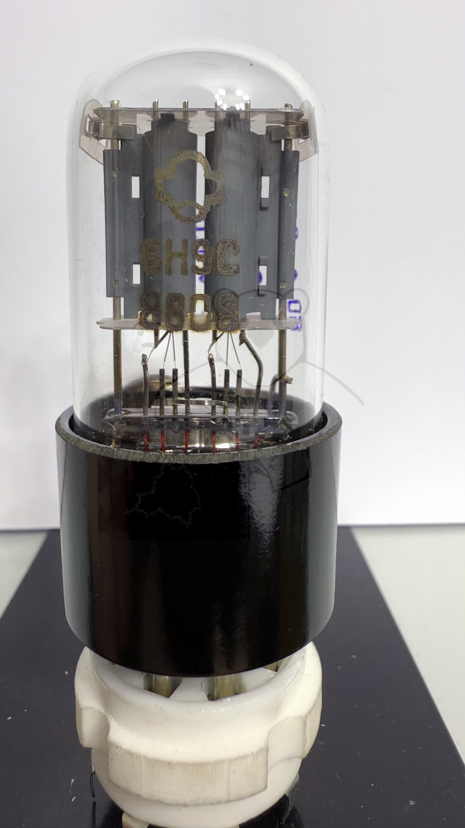 Röhre 6Н9С #8057 Bild 1