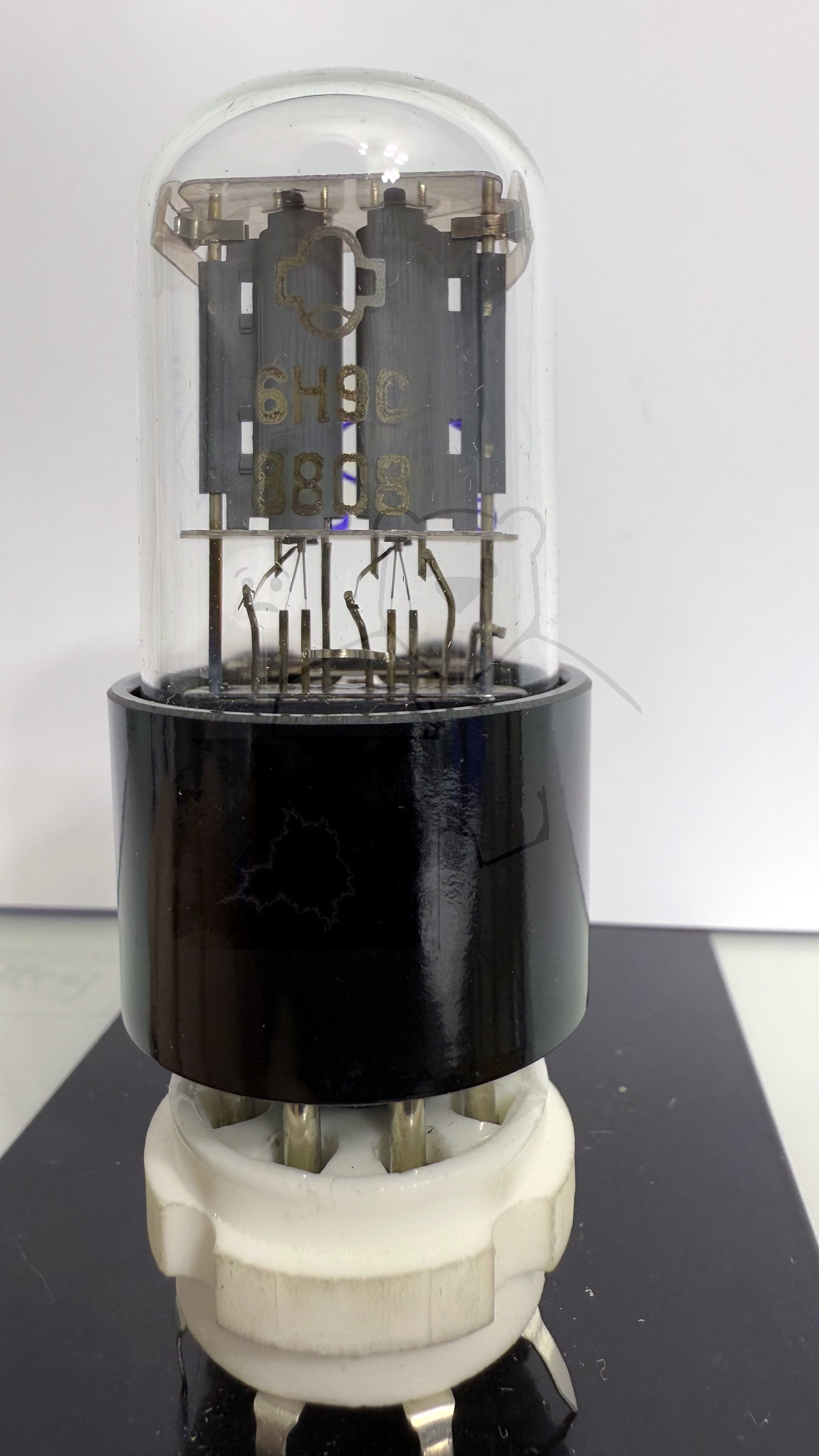 Röhre 6Н9С #8066 Bild 1