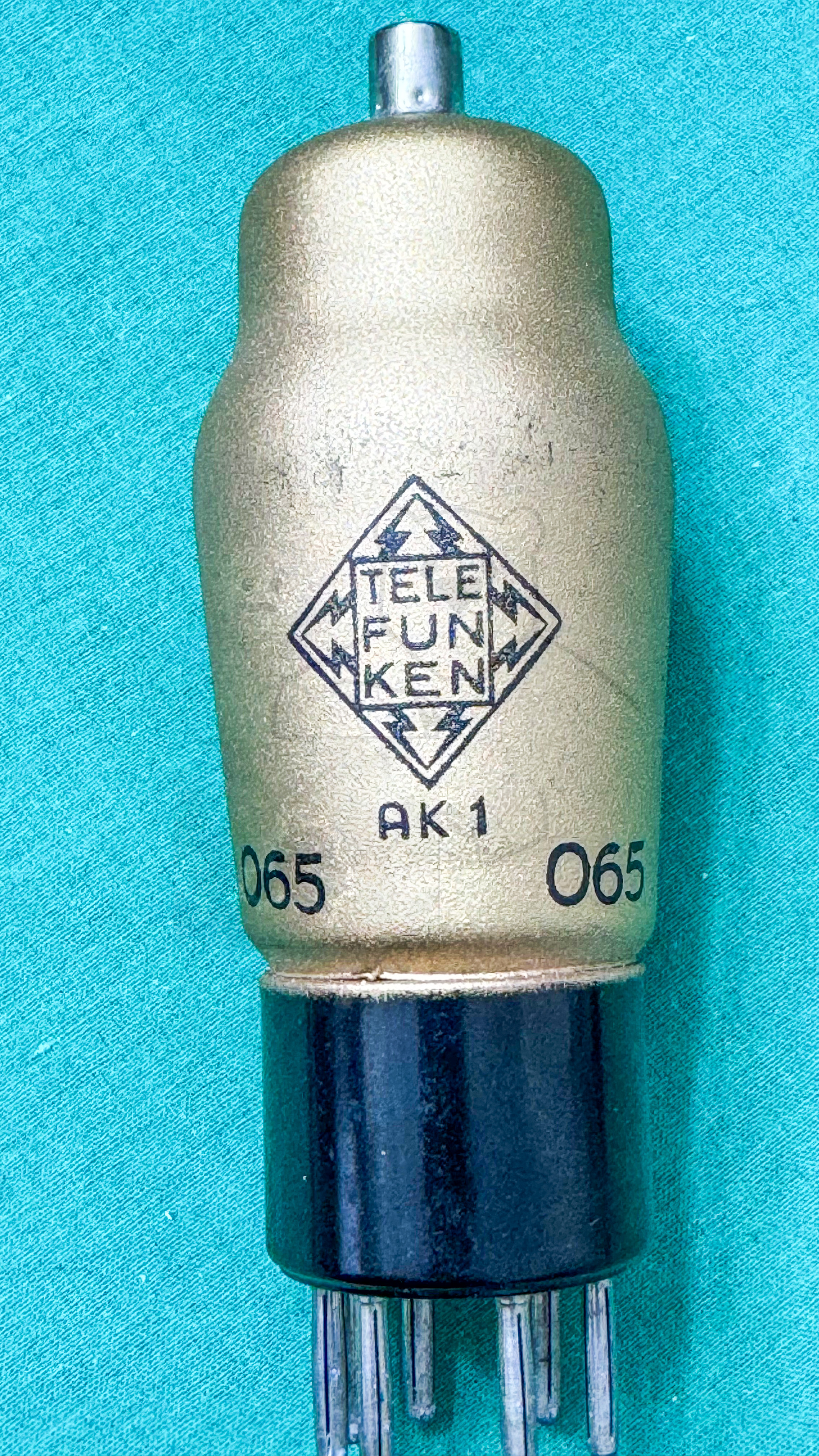 Röhre AK1 #3296 Bild 8