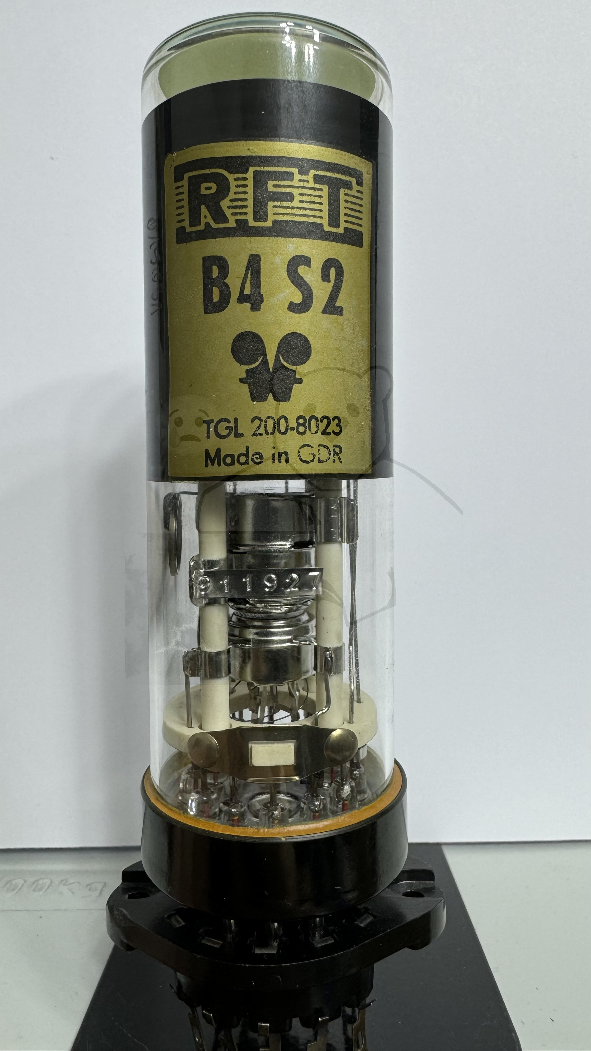 Röhre B4S2 #7714 Bild 1