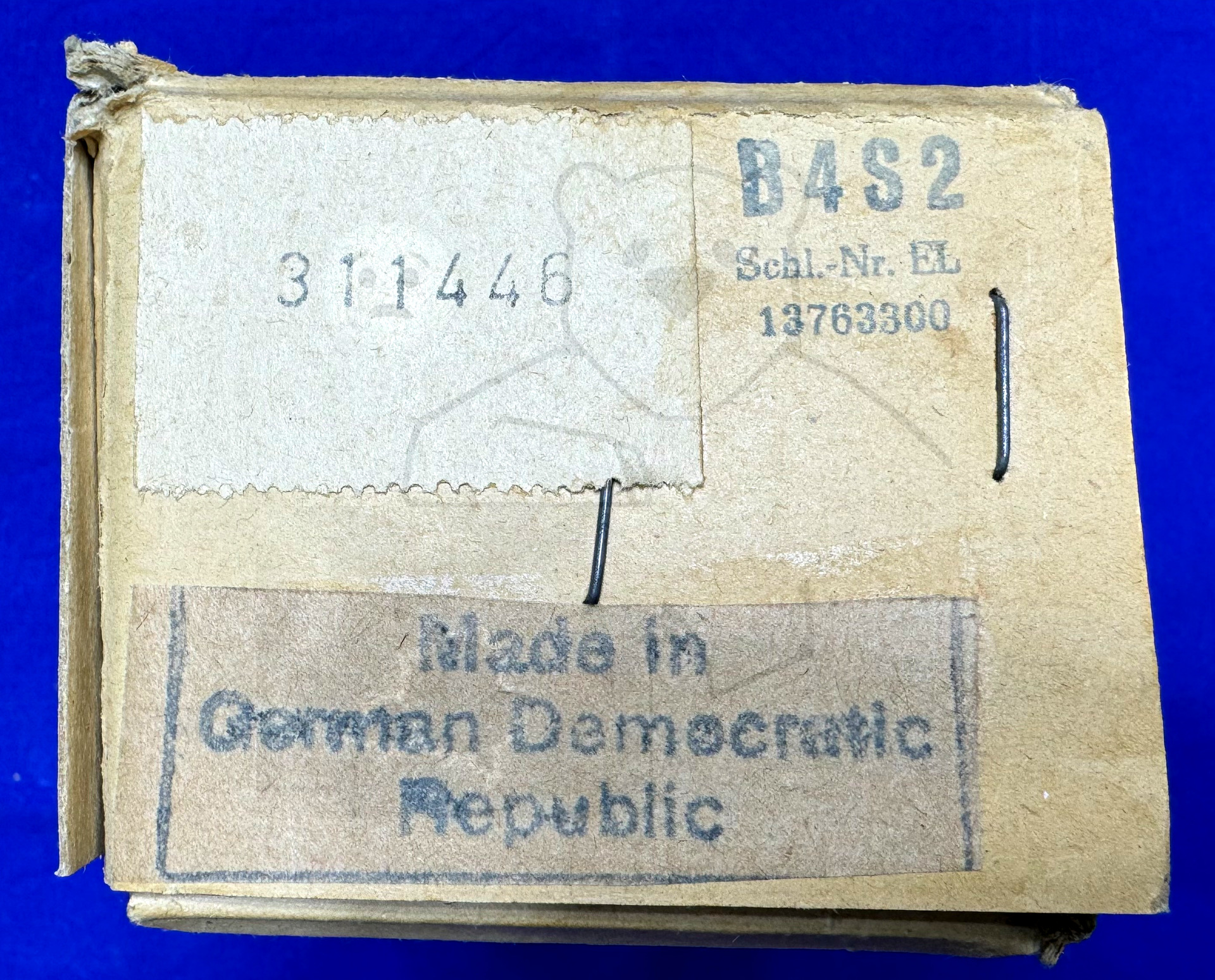 Röhre B4S2 #7714 Verpackung Bild 5