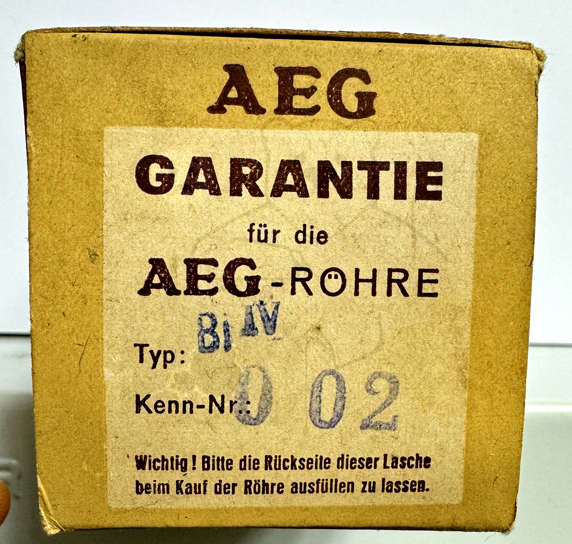 Röhre Bi IV #6445 Verpackung Bild 4