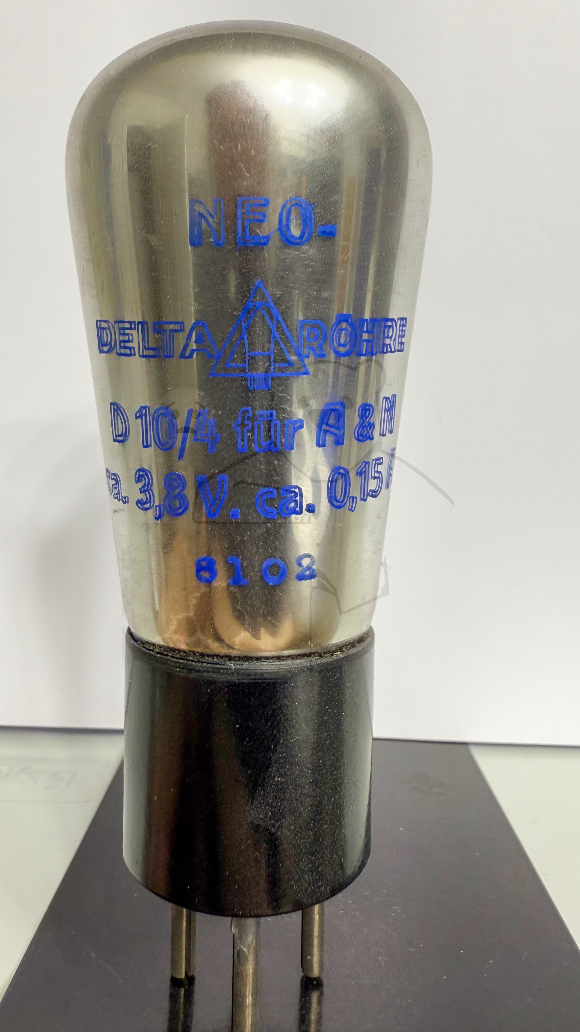 Röhre D10-4 #6425 Bild 1