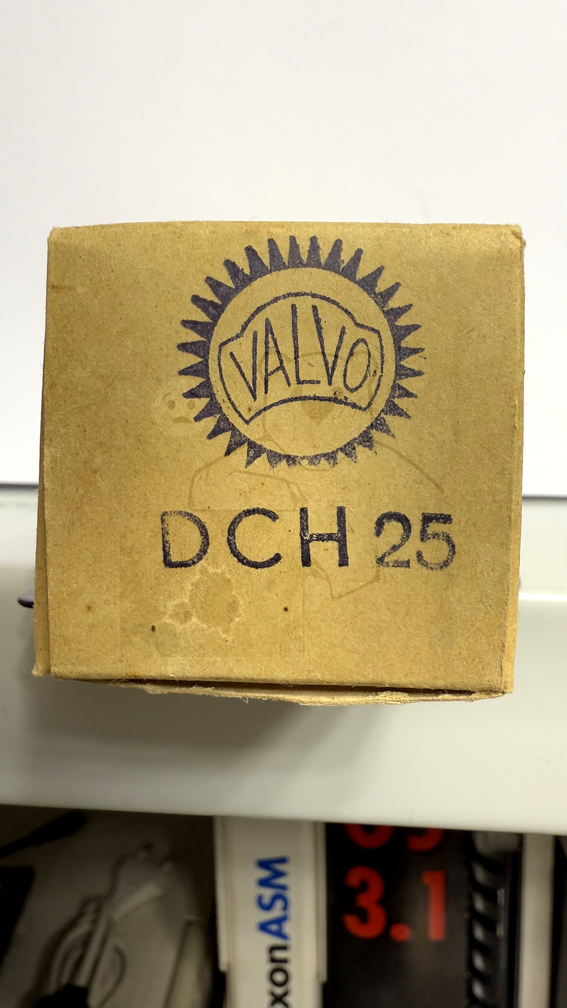 Röhre DCH25 #8008 Verpackung Bild 2