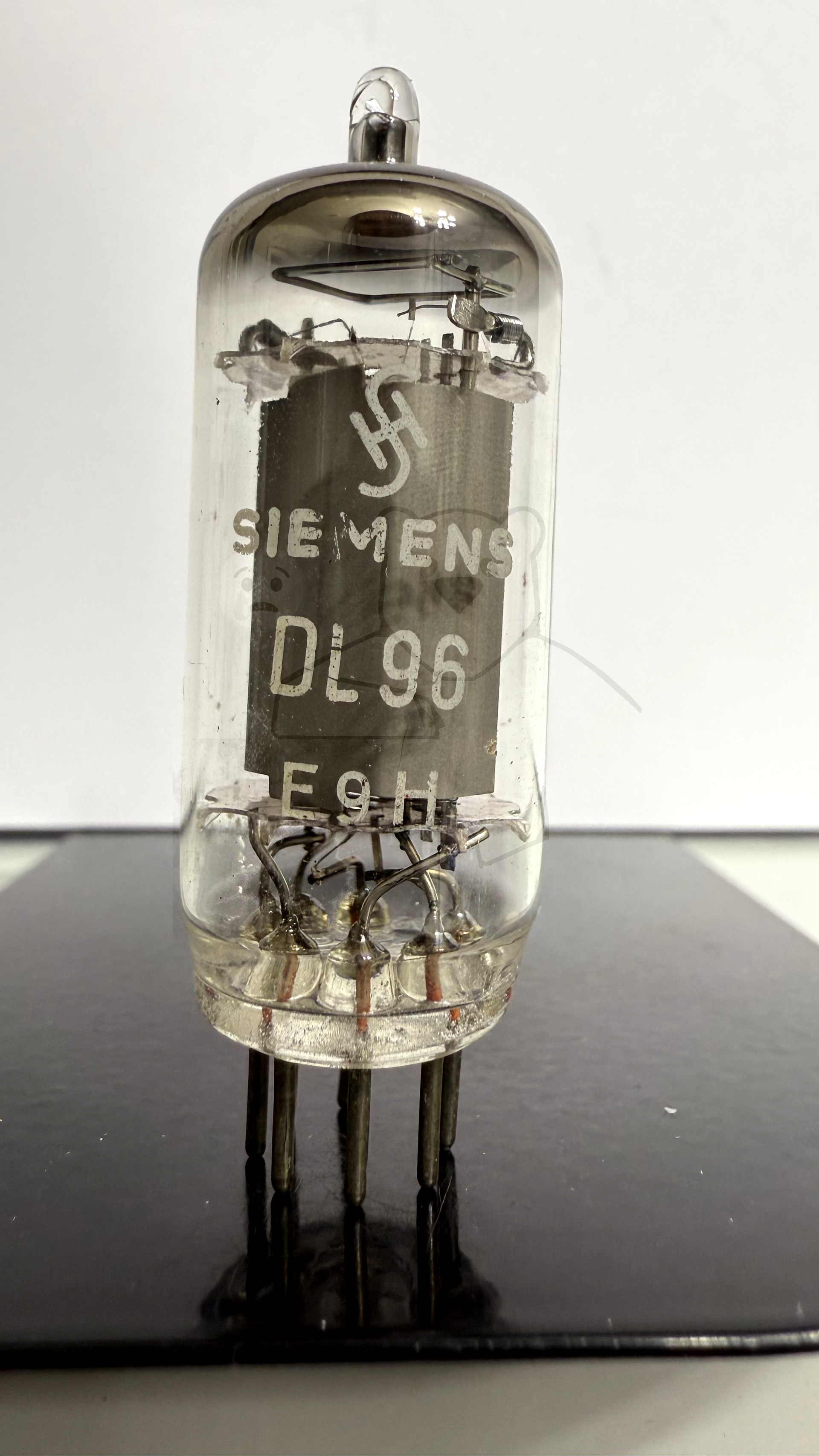 Röhre DL96 #2921 Bild 1