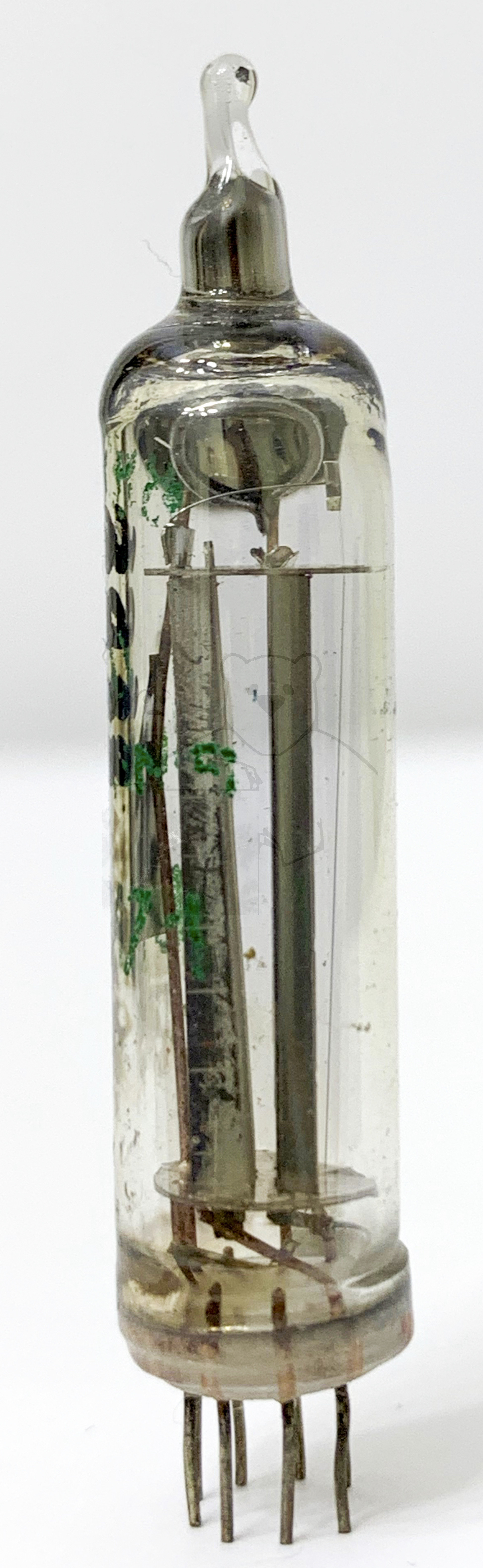 Röhre DM71 Bild 2 (Seitlich)