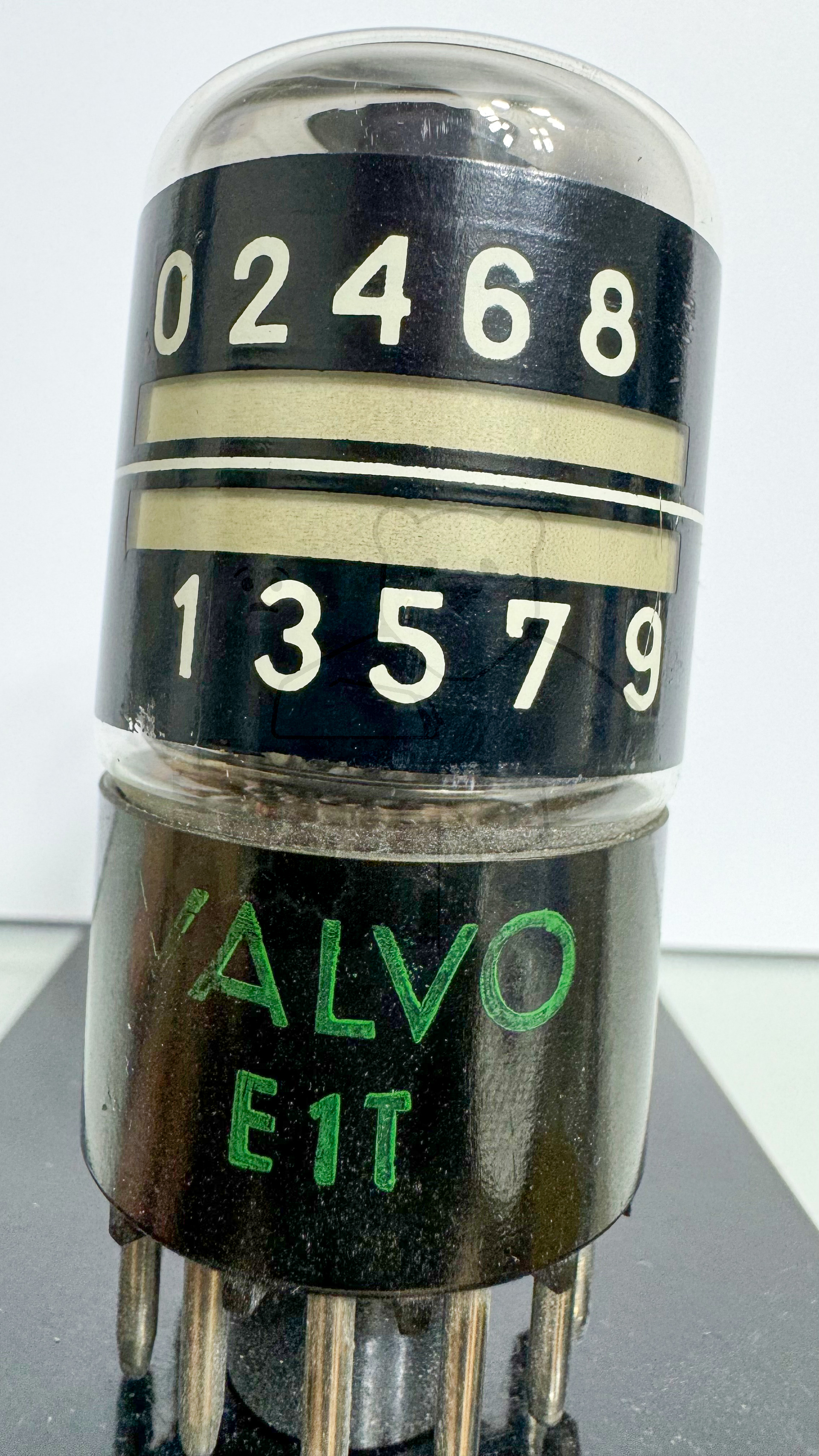 Röhre E1T #3500 Bild 1