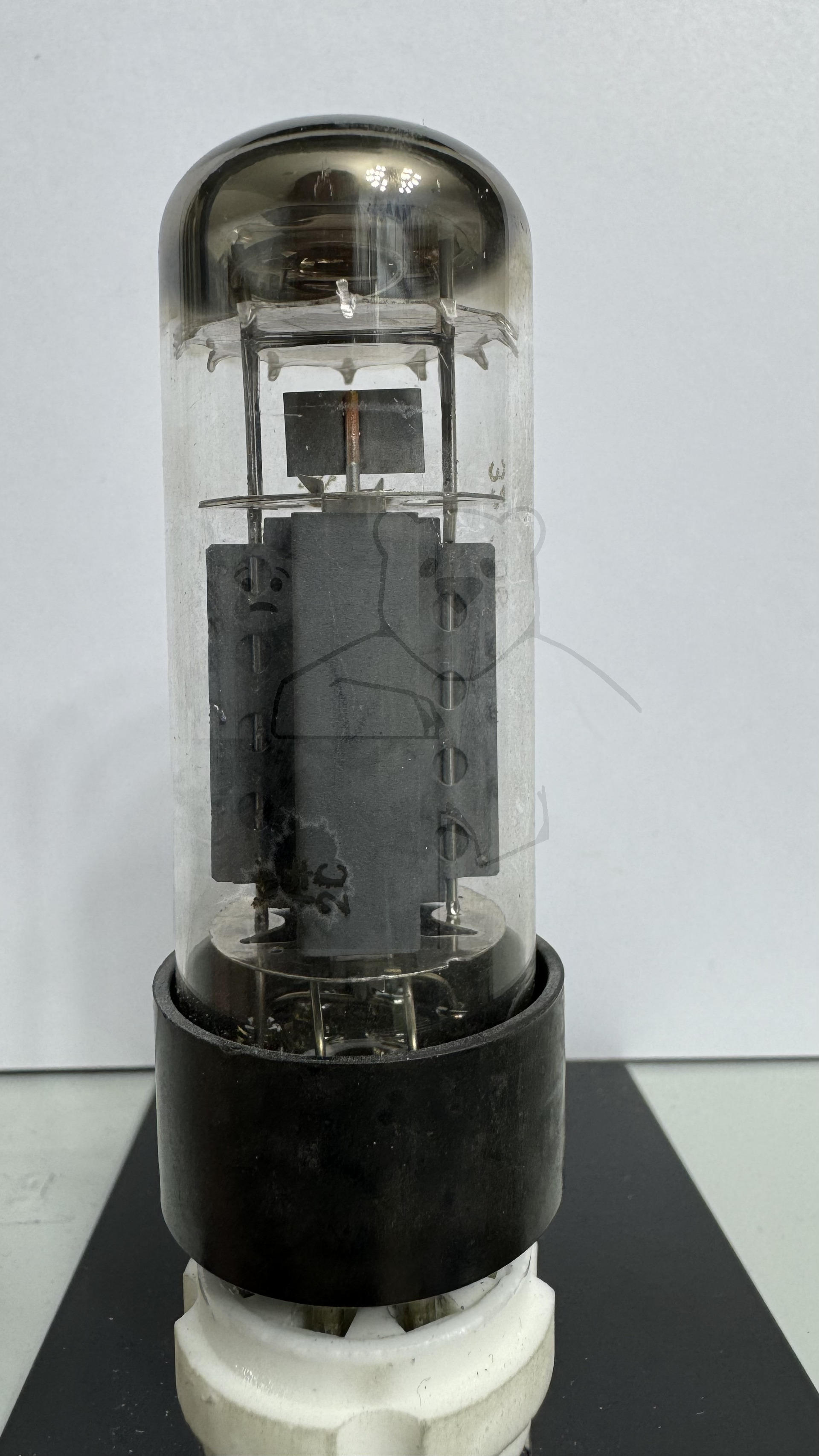 Röhre E235L #3179 Bild 1