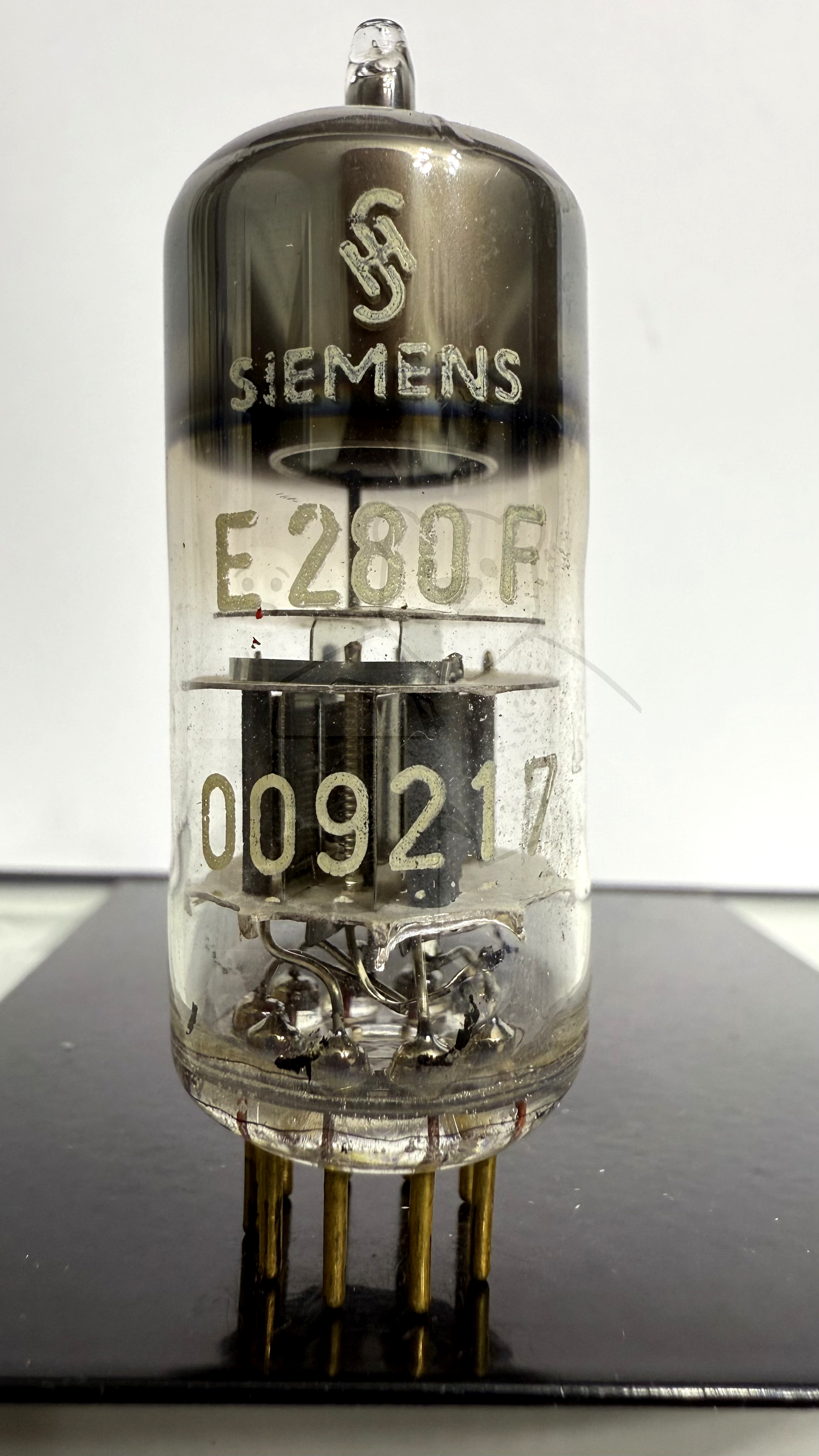 Röhre E280F #1315 Bild 1