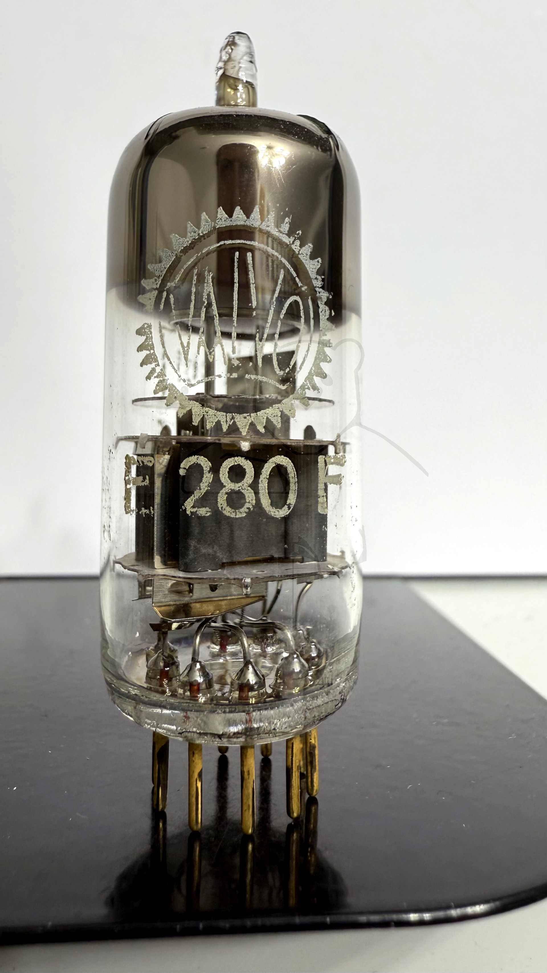 Röhre E280F #4991 Bild 1