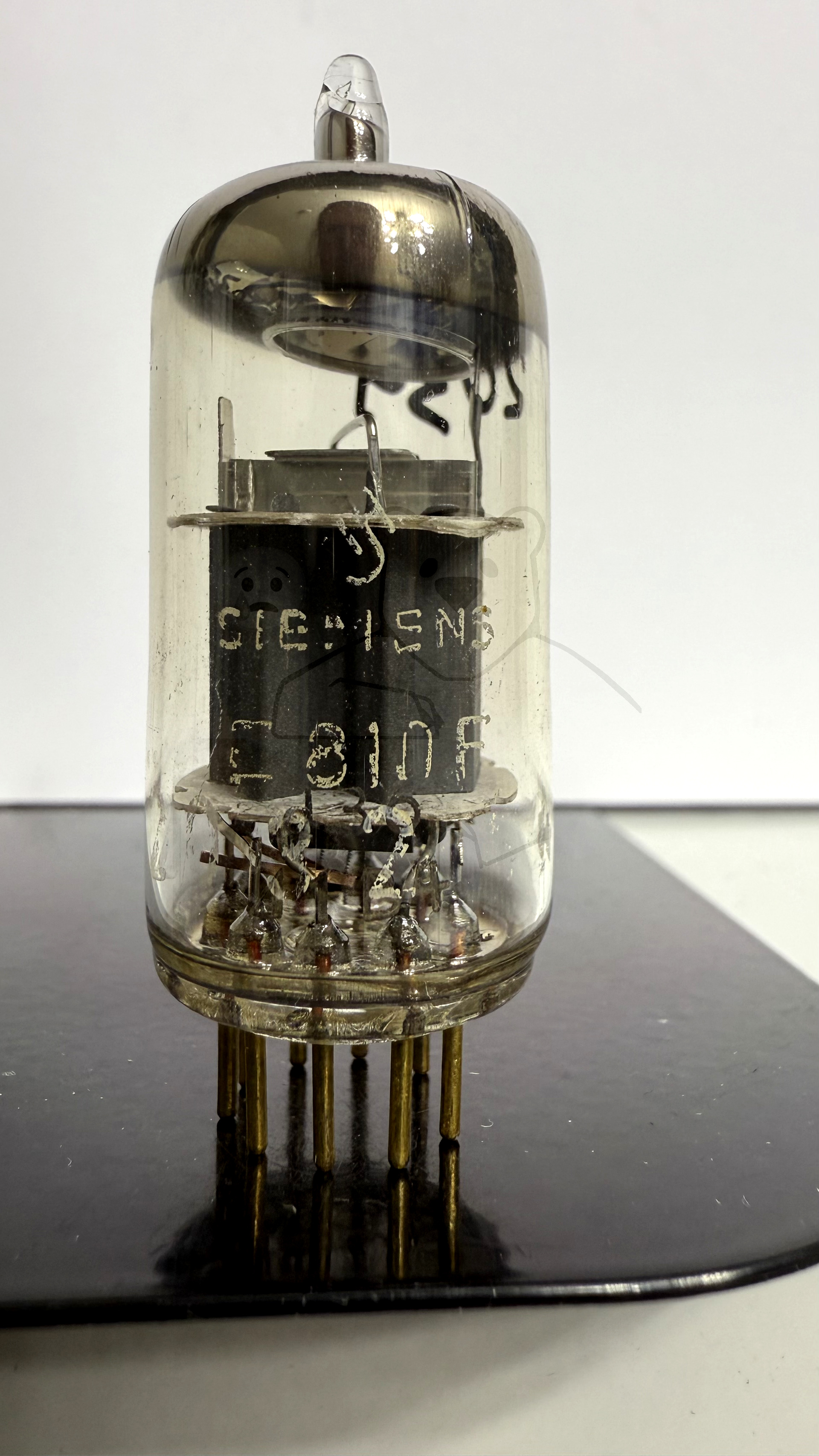 Röhre E810F #2039 Bild 1