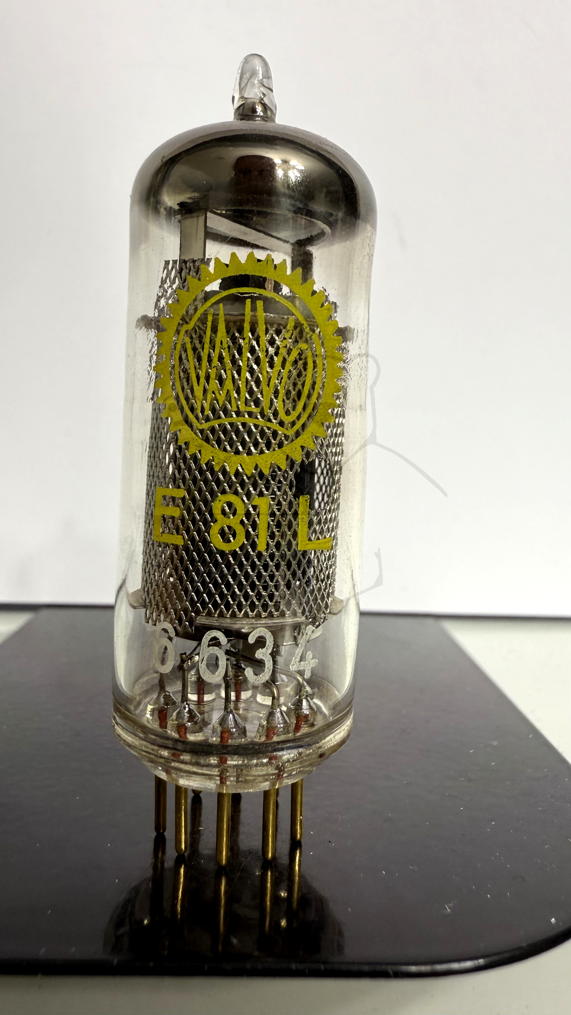 Röhre E81L #0987 Bild 1