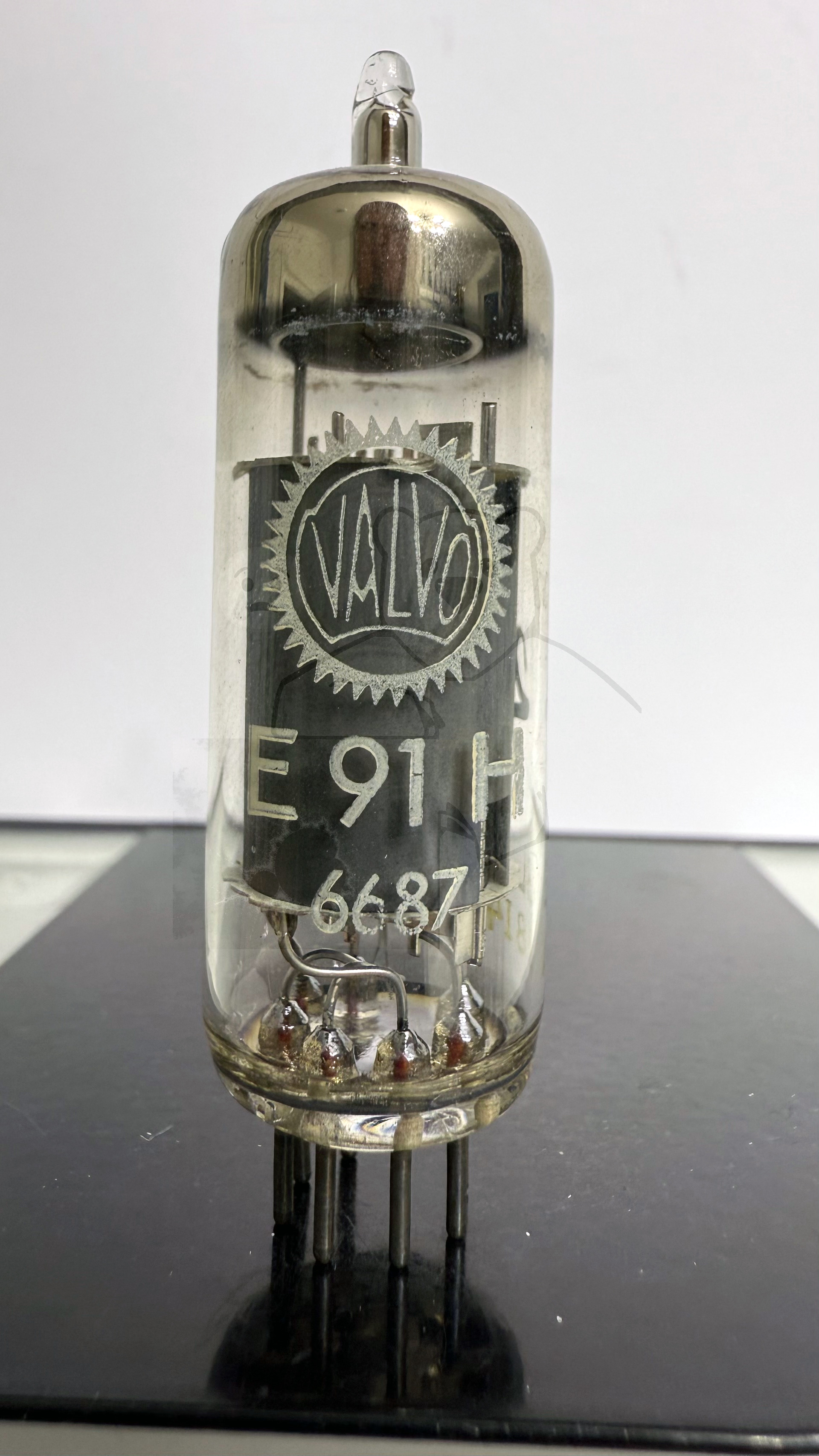 Röhre E91H #2750 Bild 1
