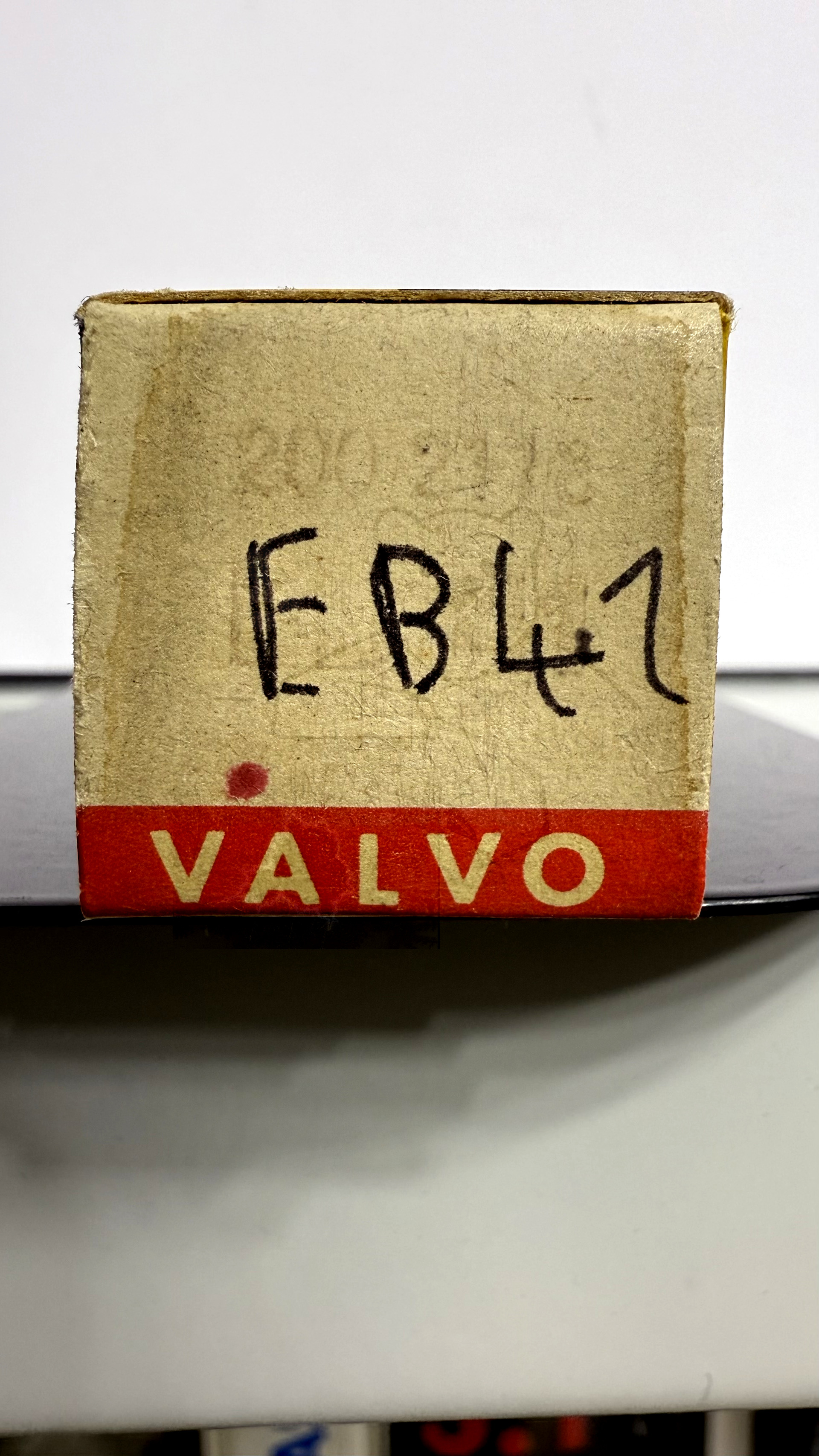 Röhre EB41 #4064 Verpackung Bild 3