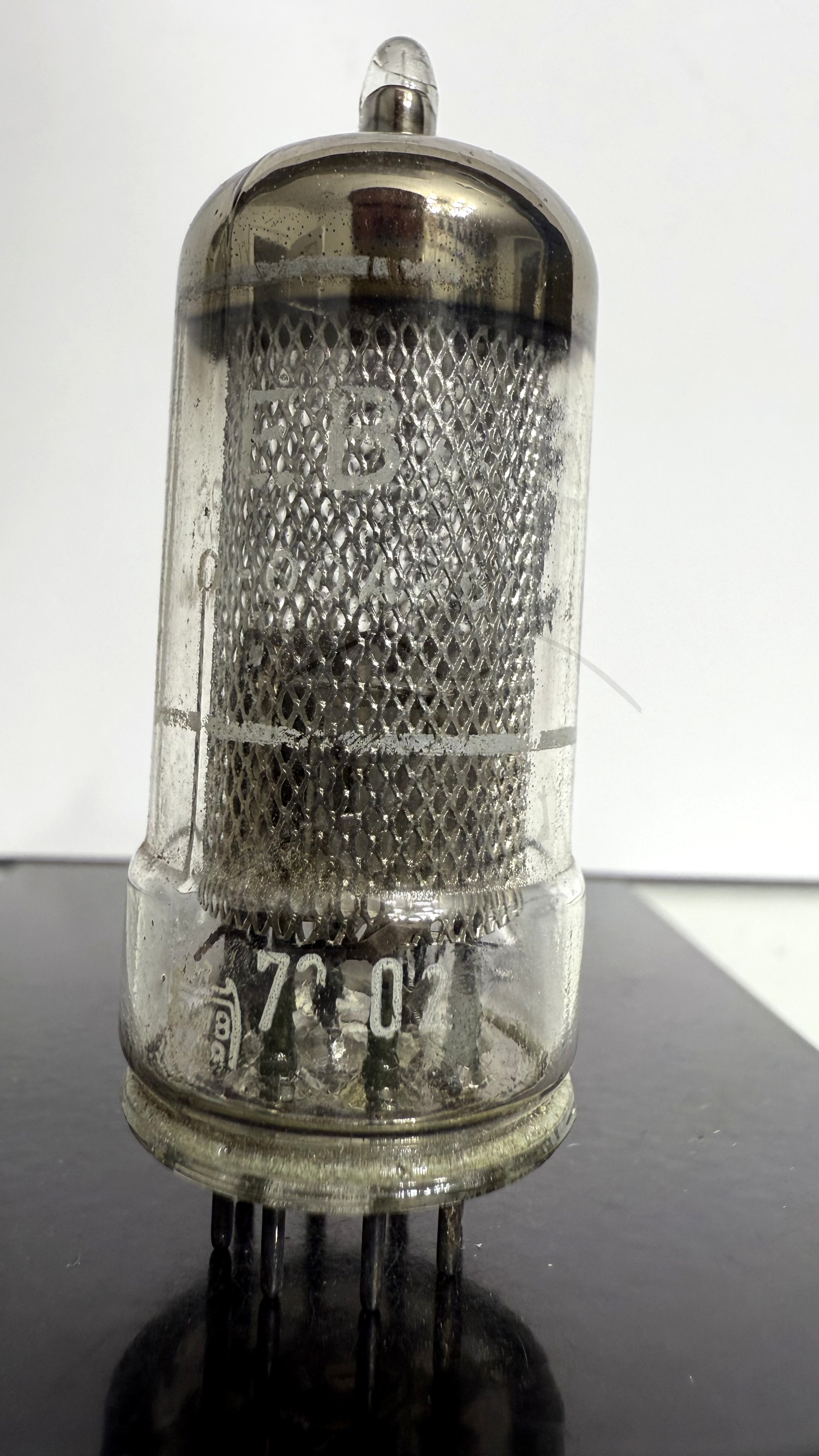 Röhre EB41 #5429 Bild 1