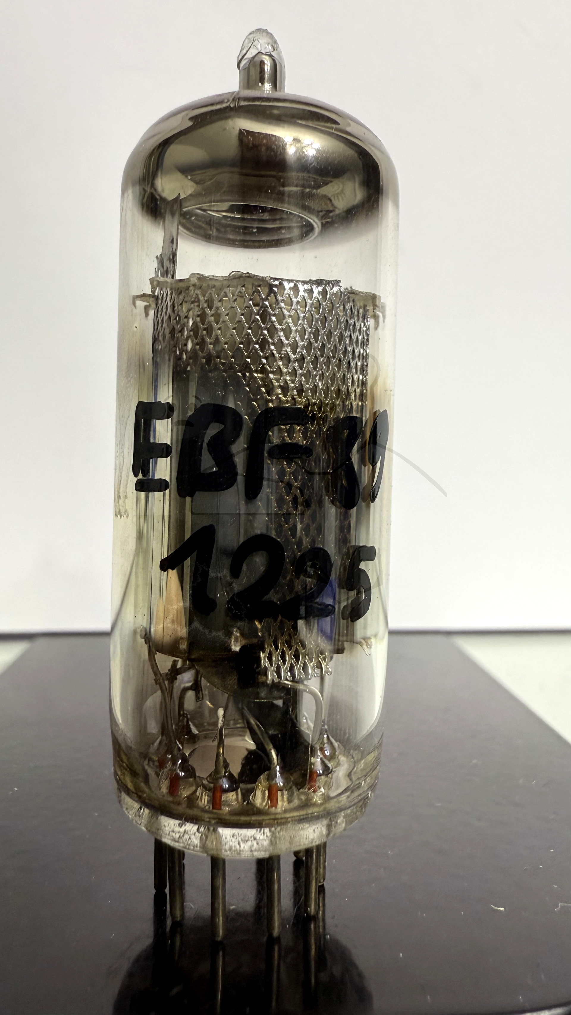 Röhre EBF89 #1225 Bild 1