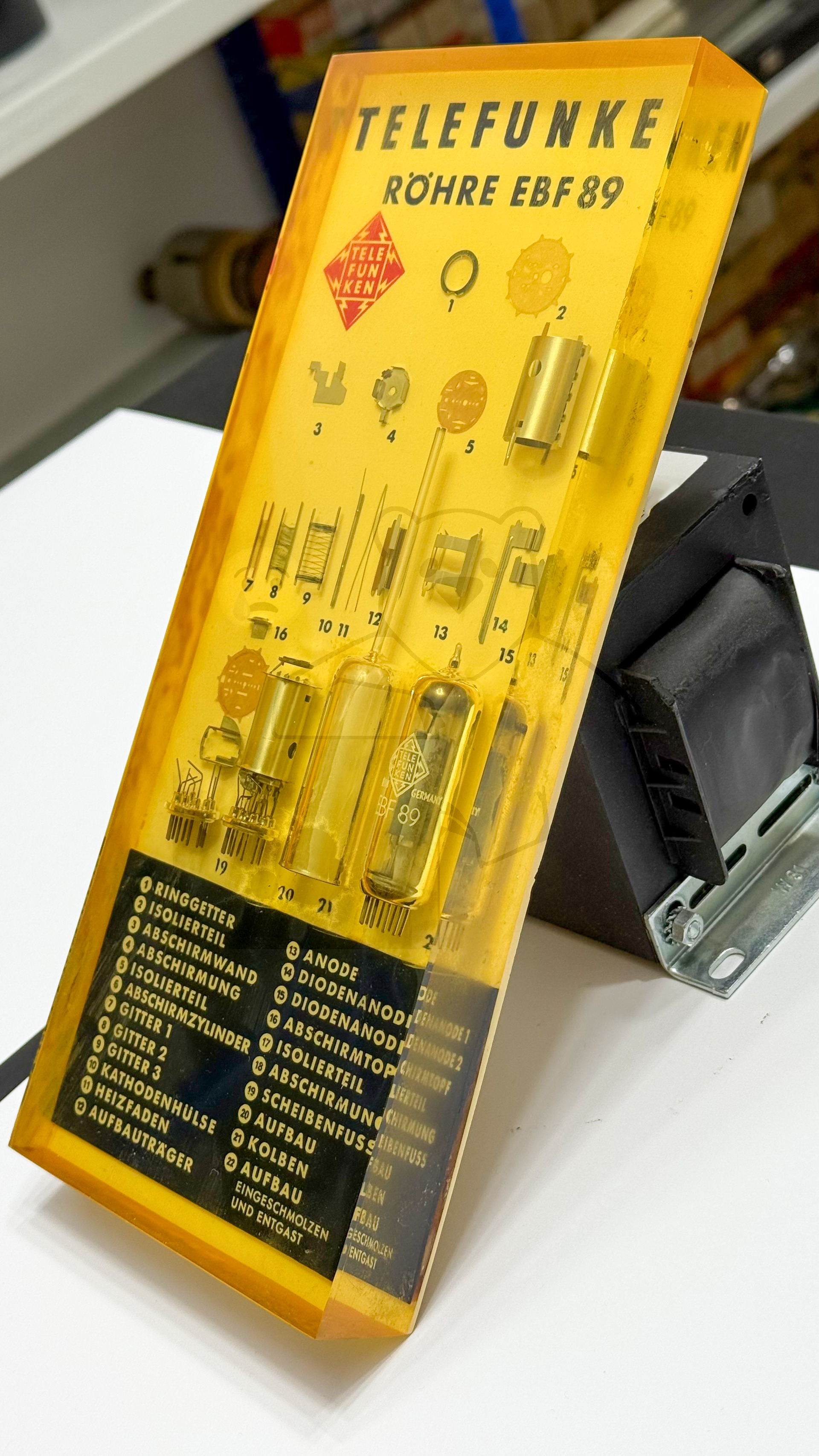 Röhre EBF89 Telefunken Lehrmittel EBF89 Bild 8