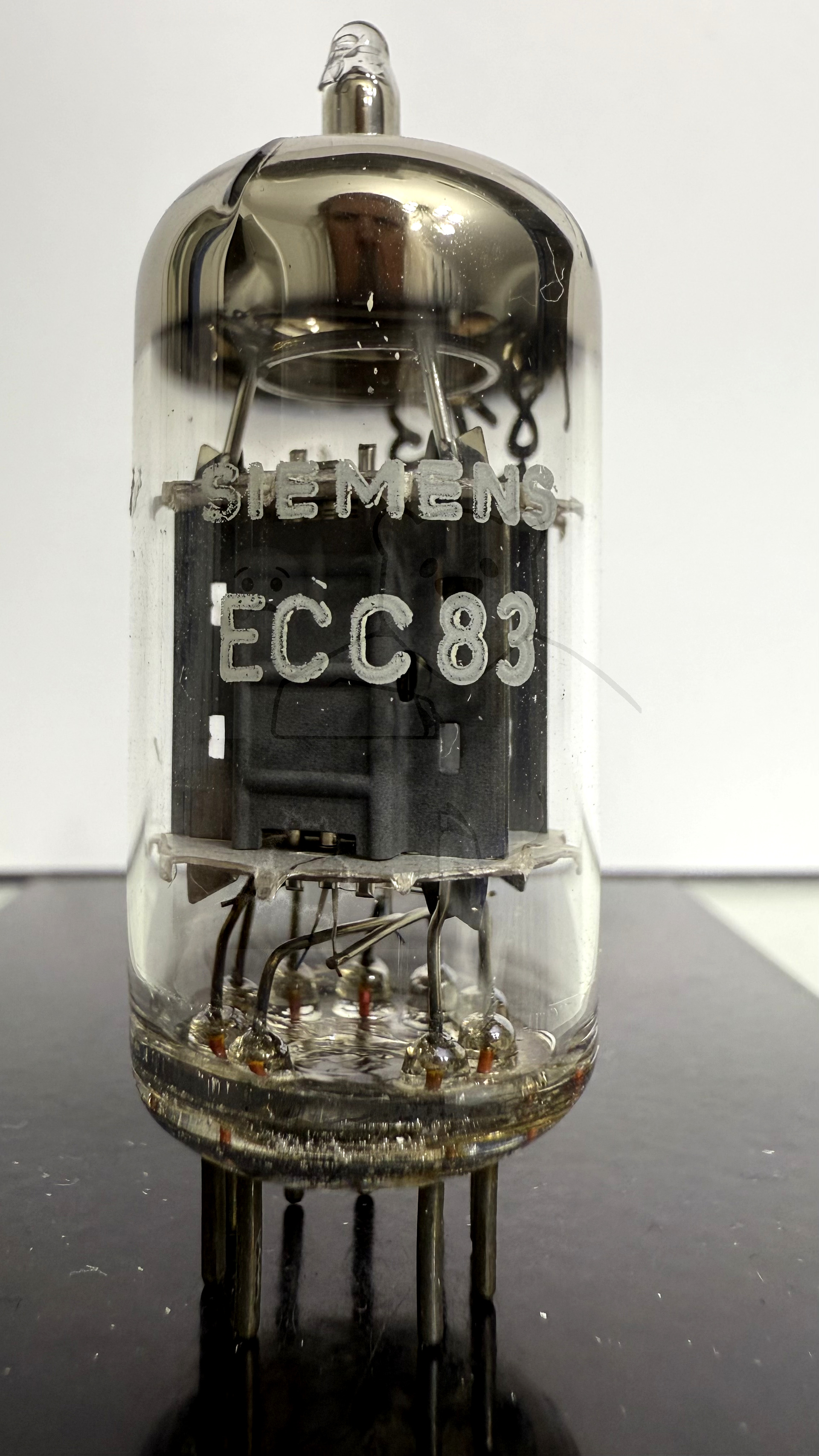 Röhre ECC83 #1813 Bild 1