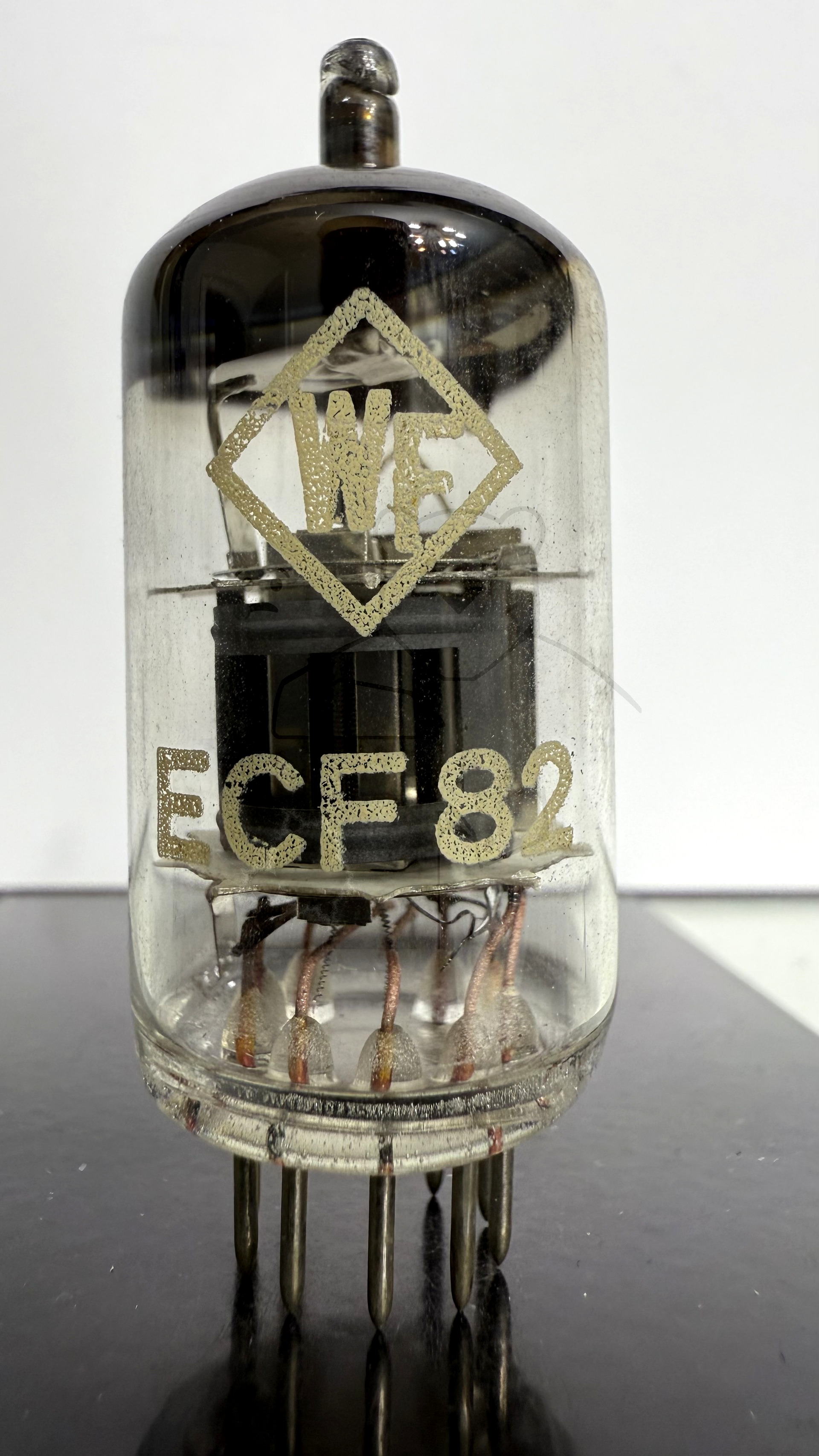 Röhre ECF82 #5611 Bild 1