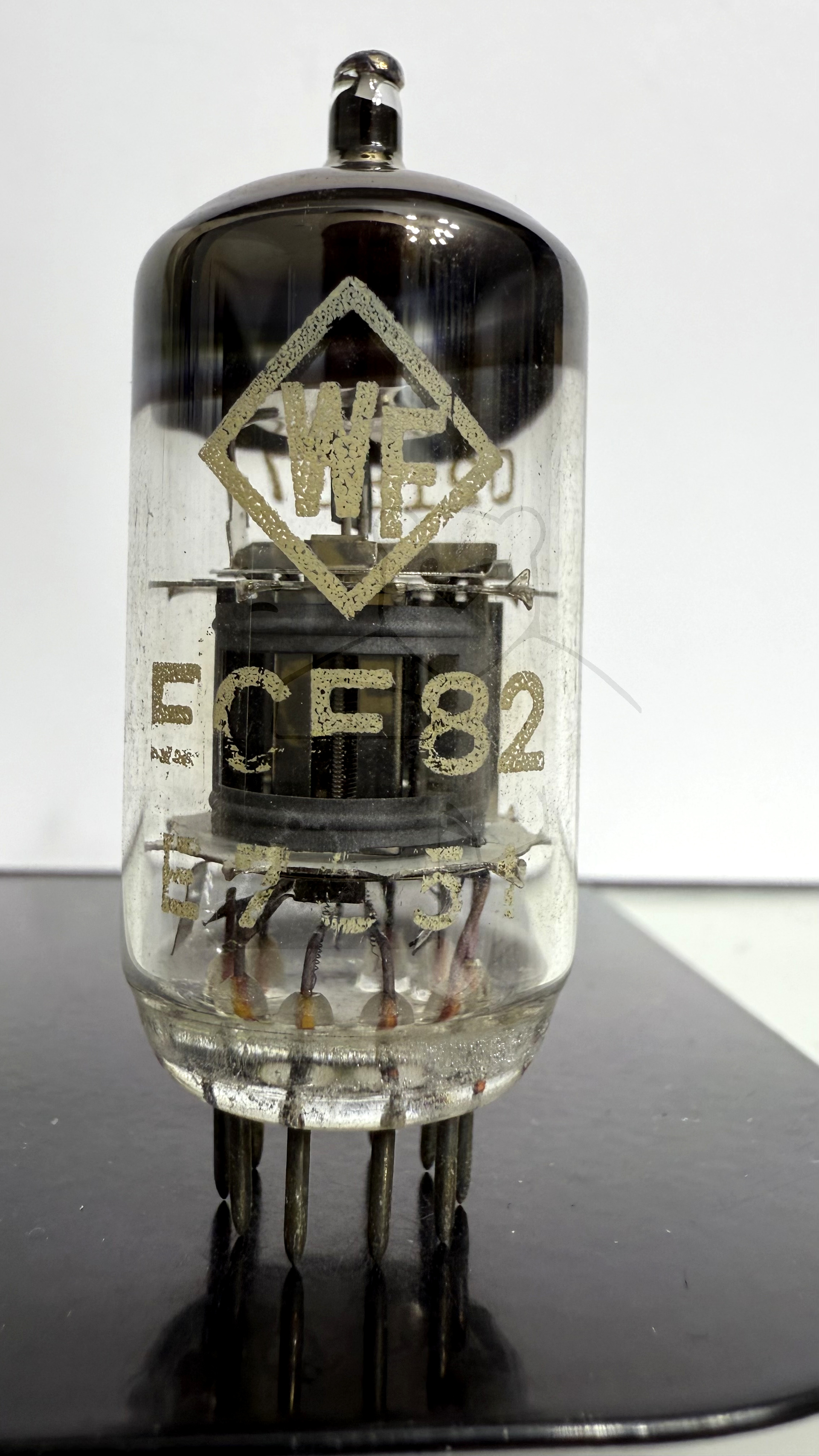 Röhre ECF82 #5645 Bild 1