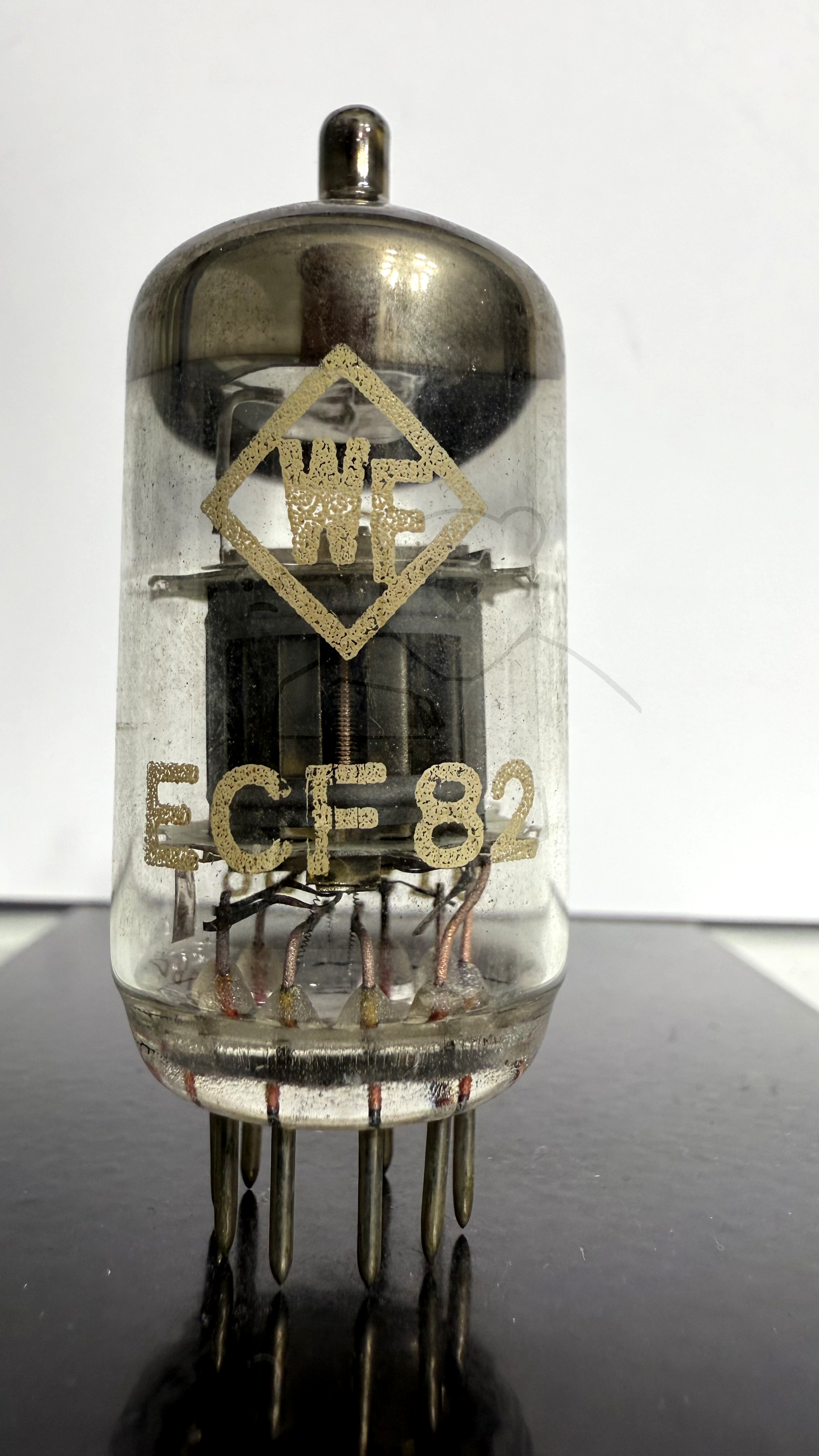 Röhre ECF82 #5875 Bild 1