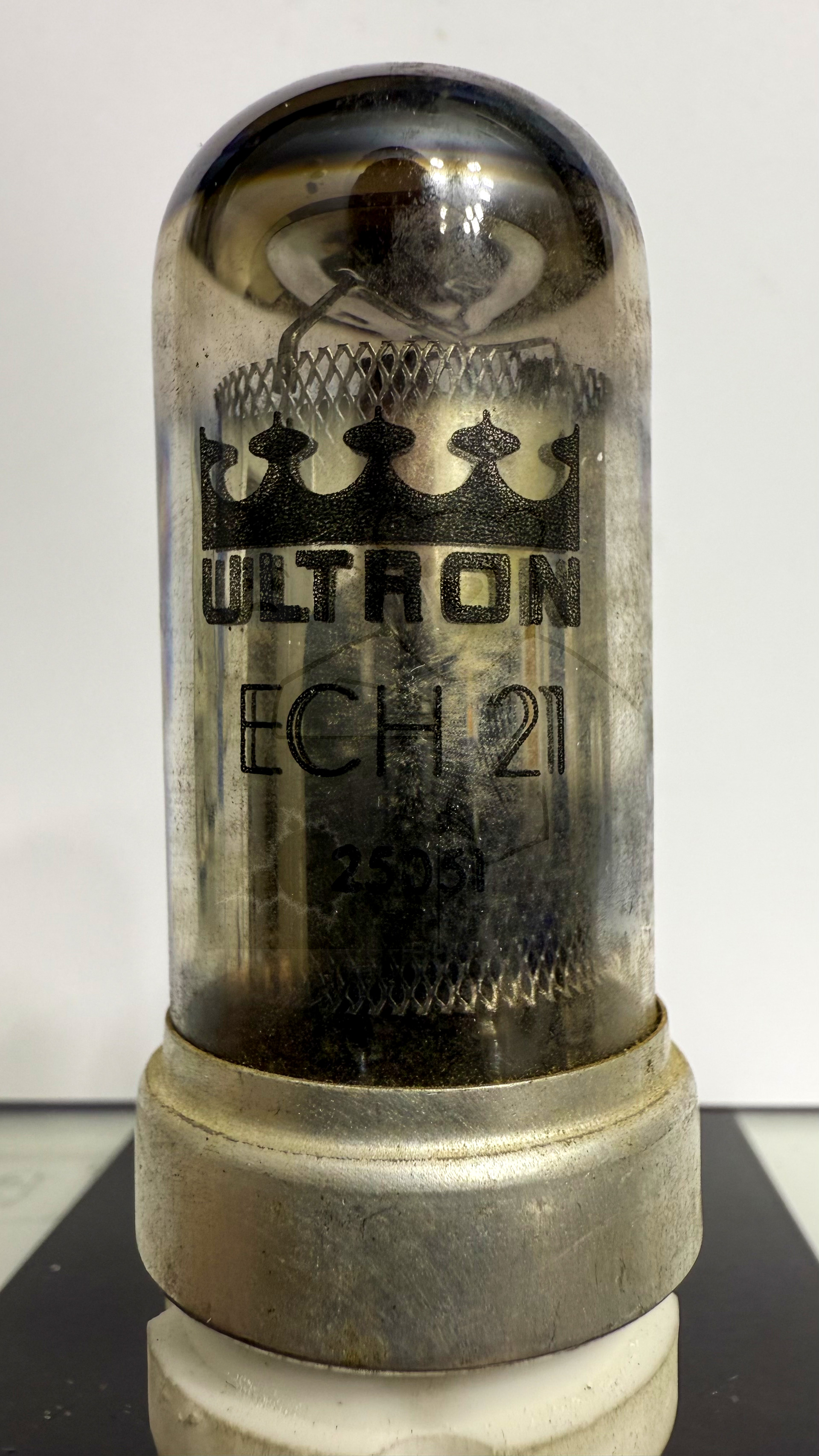 Röhre ECH21 #4842 Bild 1