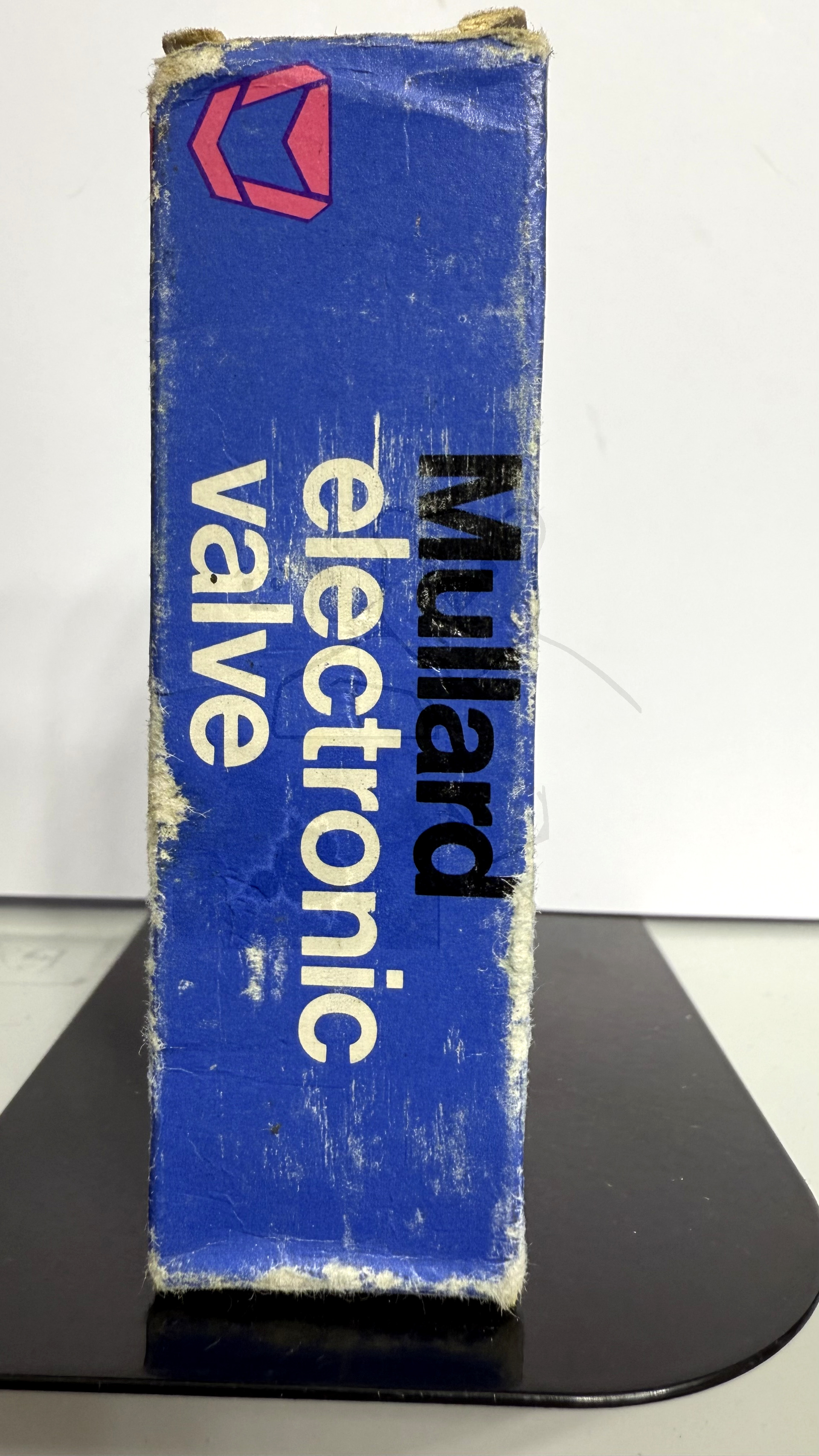 Röhre ECH84 #4118 Verpackung Bild 1