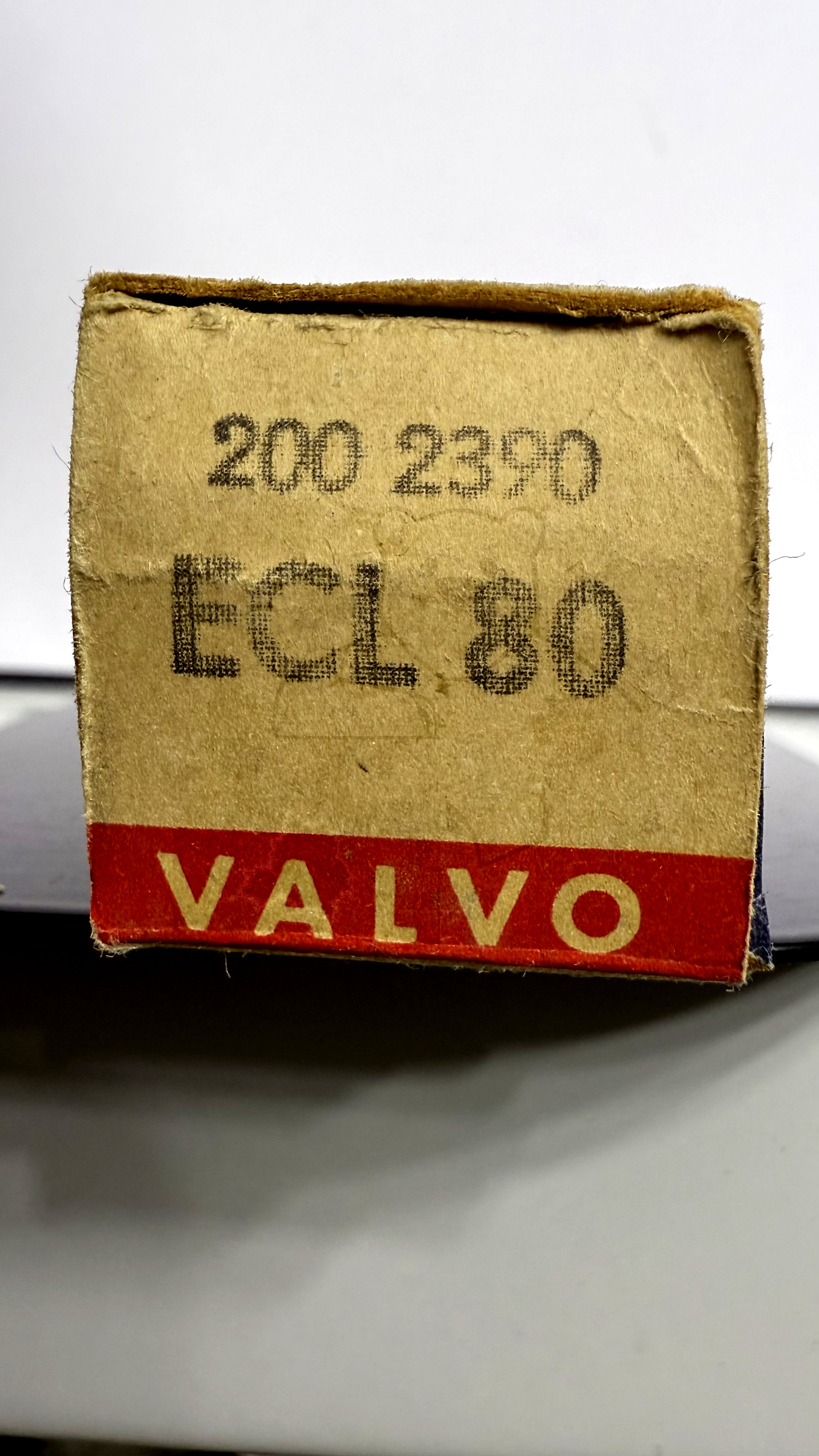 Röhre ECL80 #3935 Verpckung Bild 3