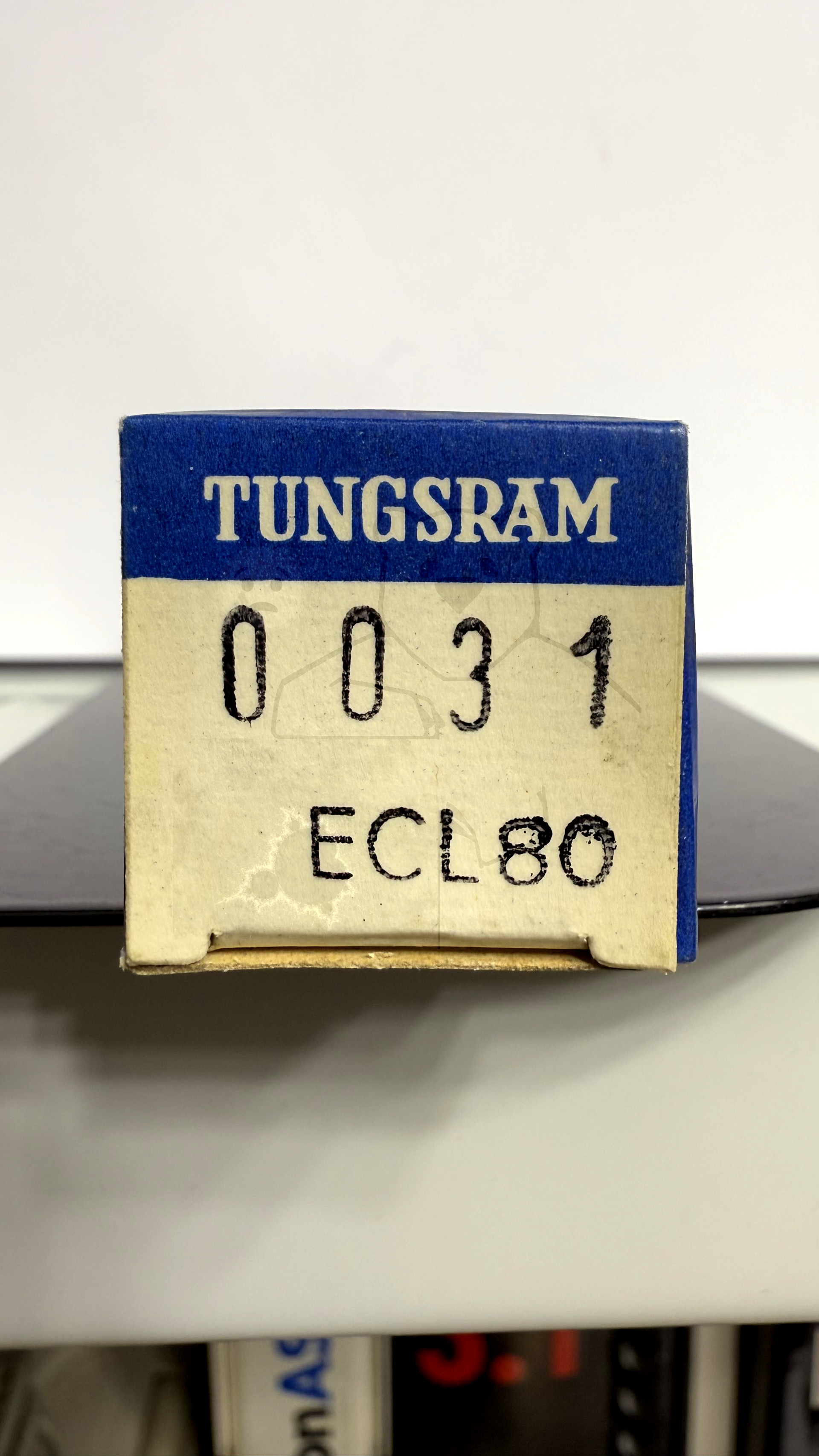 Röhre ECL80 #5933 Verpackung Bild 3