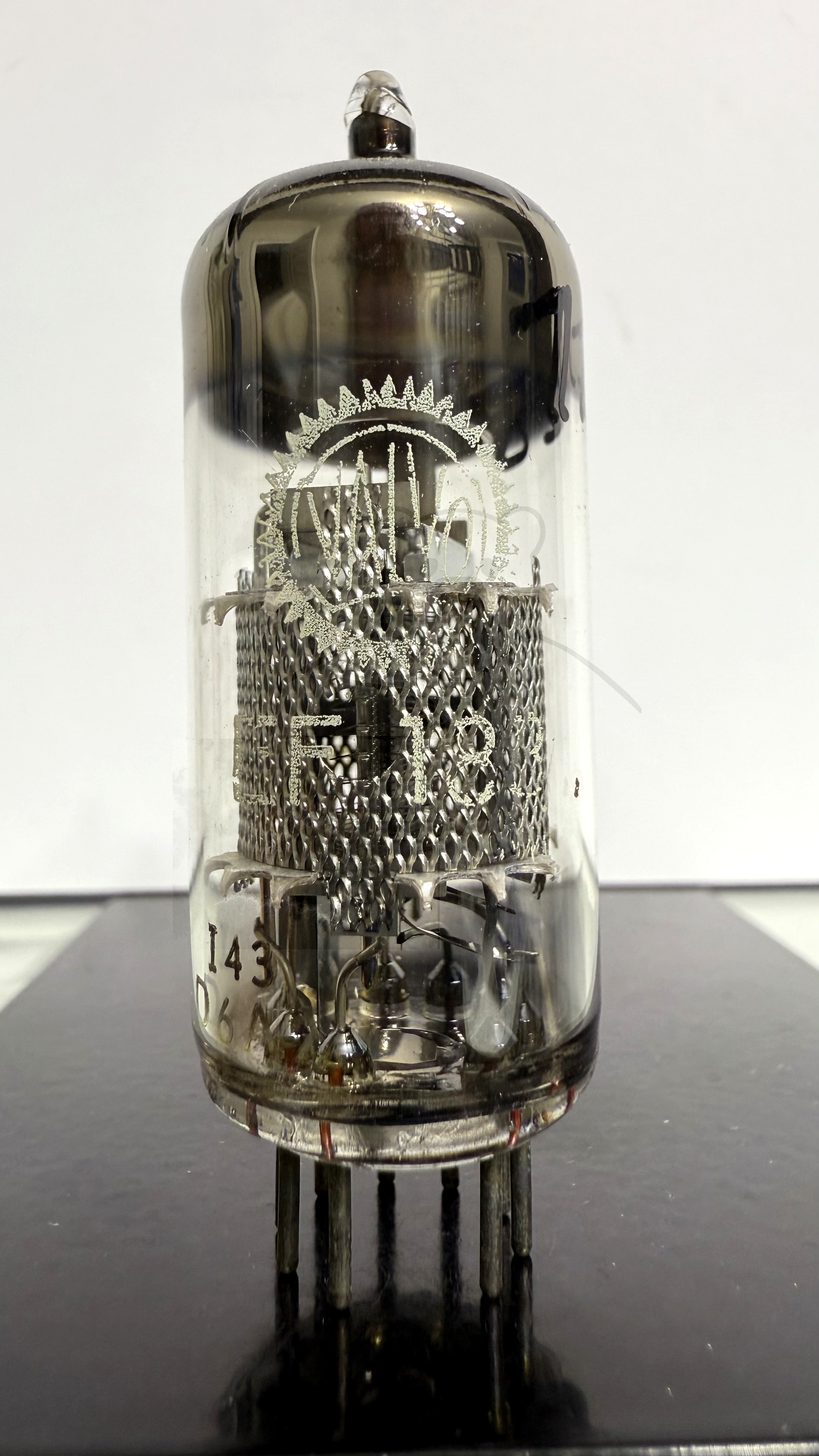 Röhre EF183 #1728 Bild 1