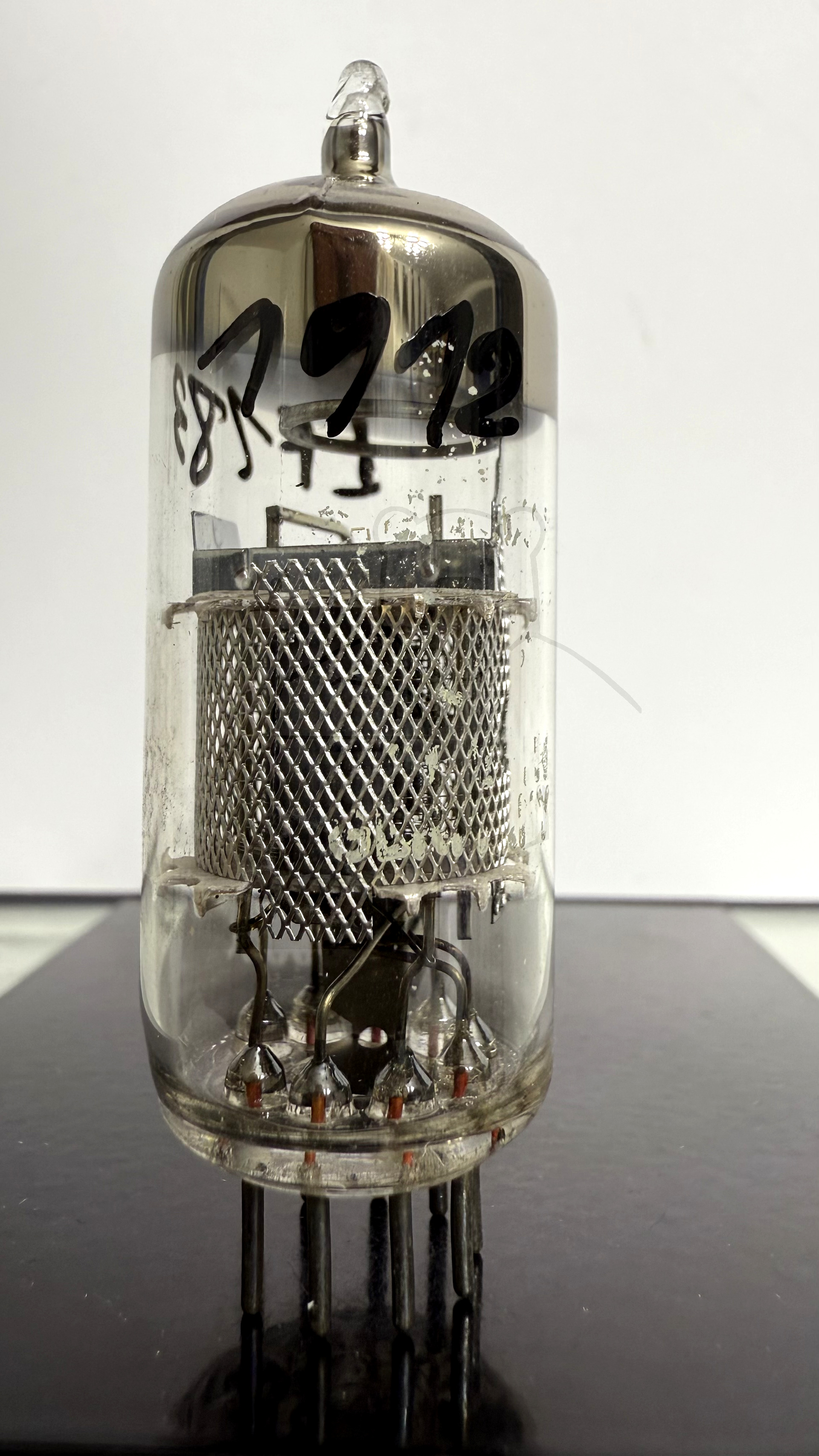 Röhre EF183 #1912 Bild 1