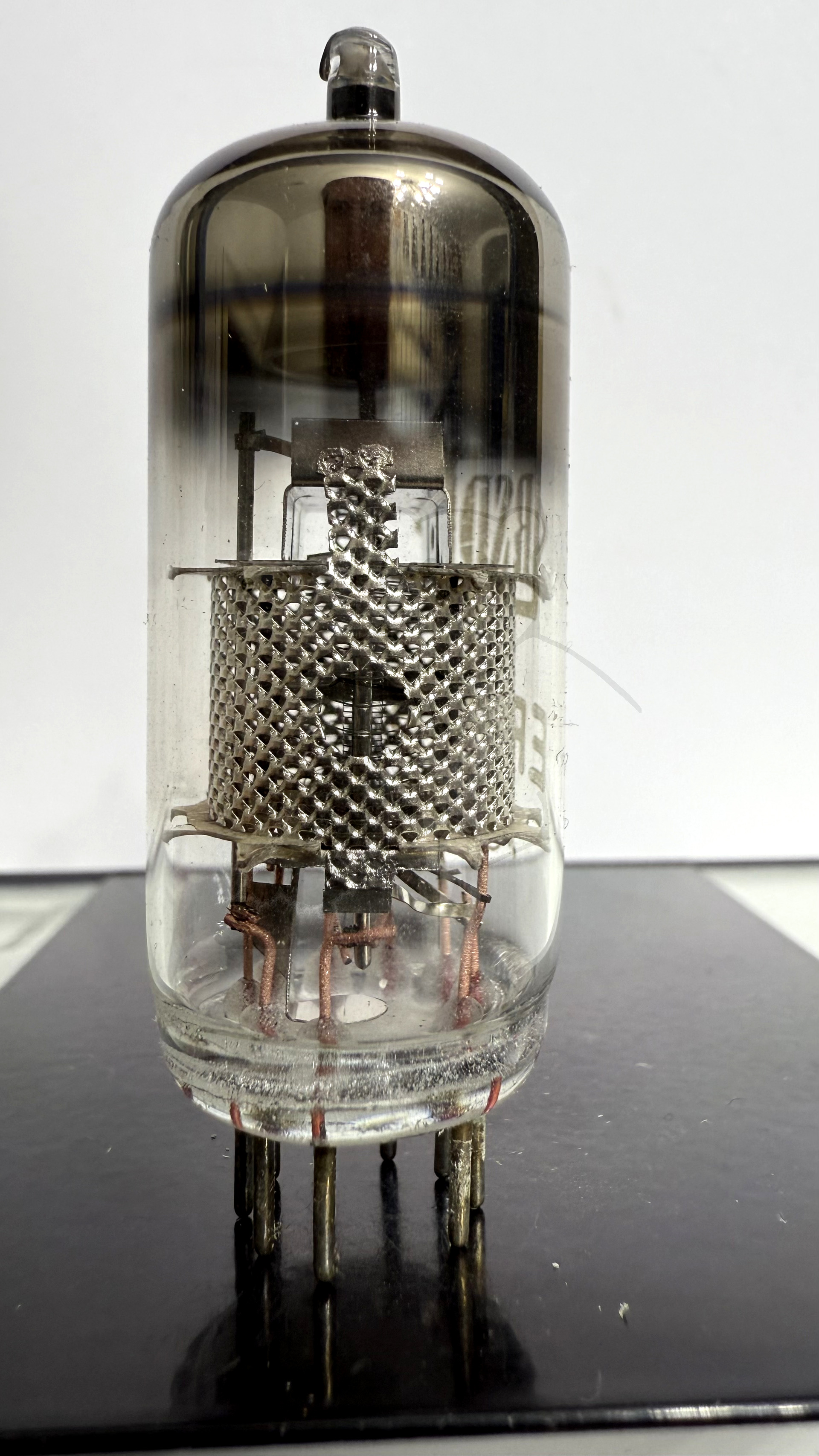 Röhre EF183 #7049 Bild 4