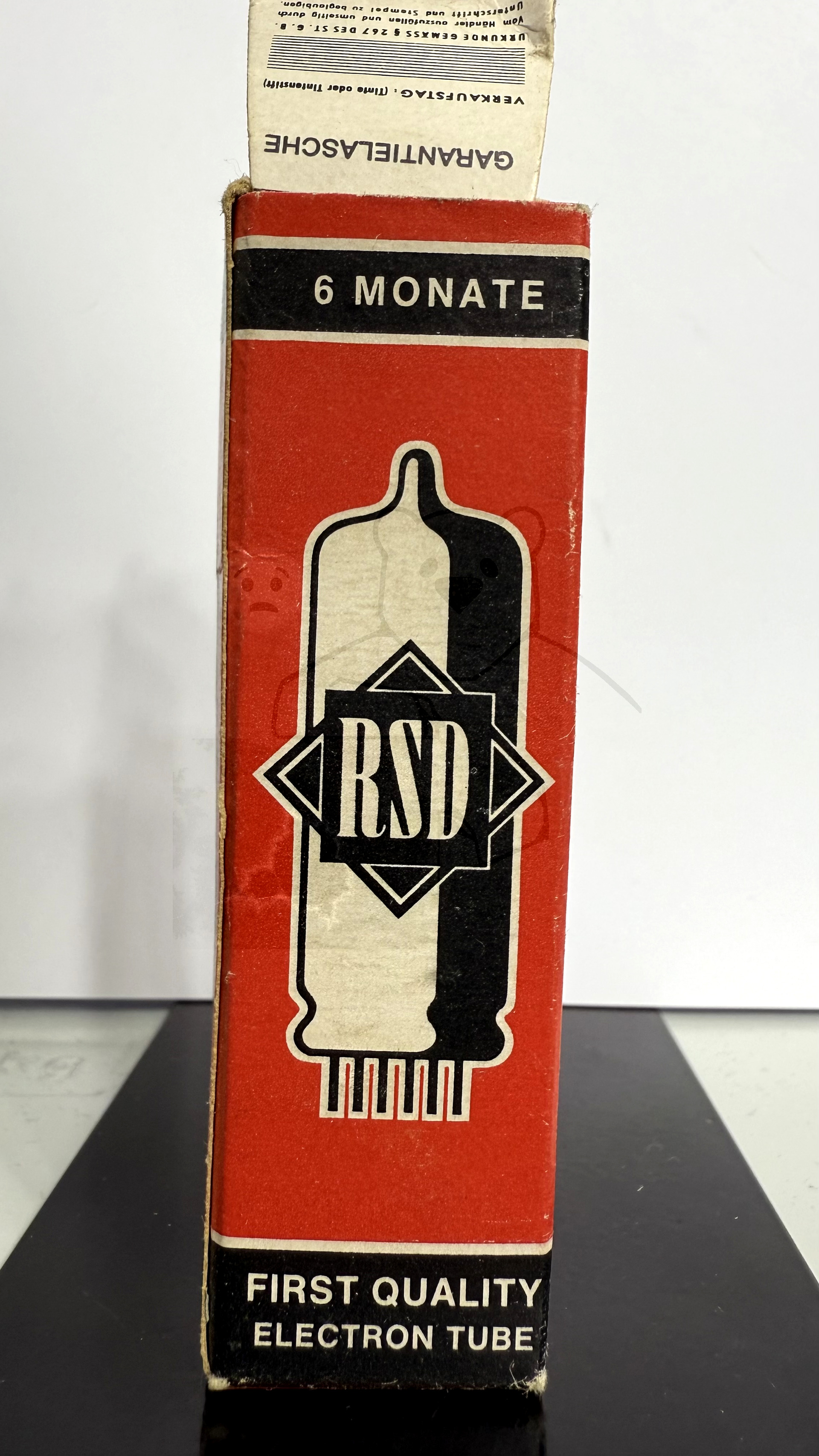 Röhre EF184 #7137 Verpackung Bild 1