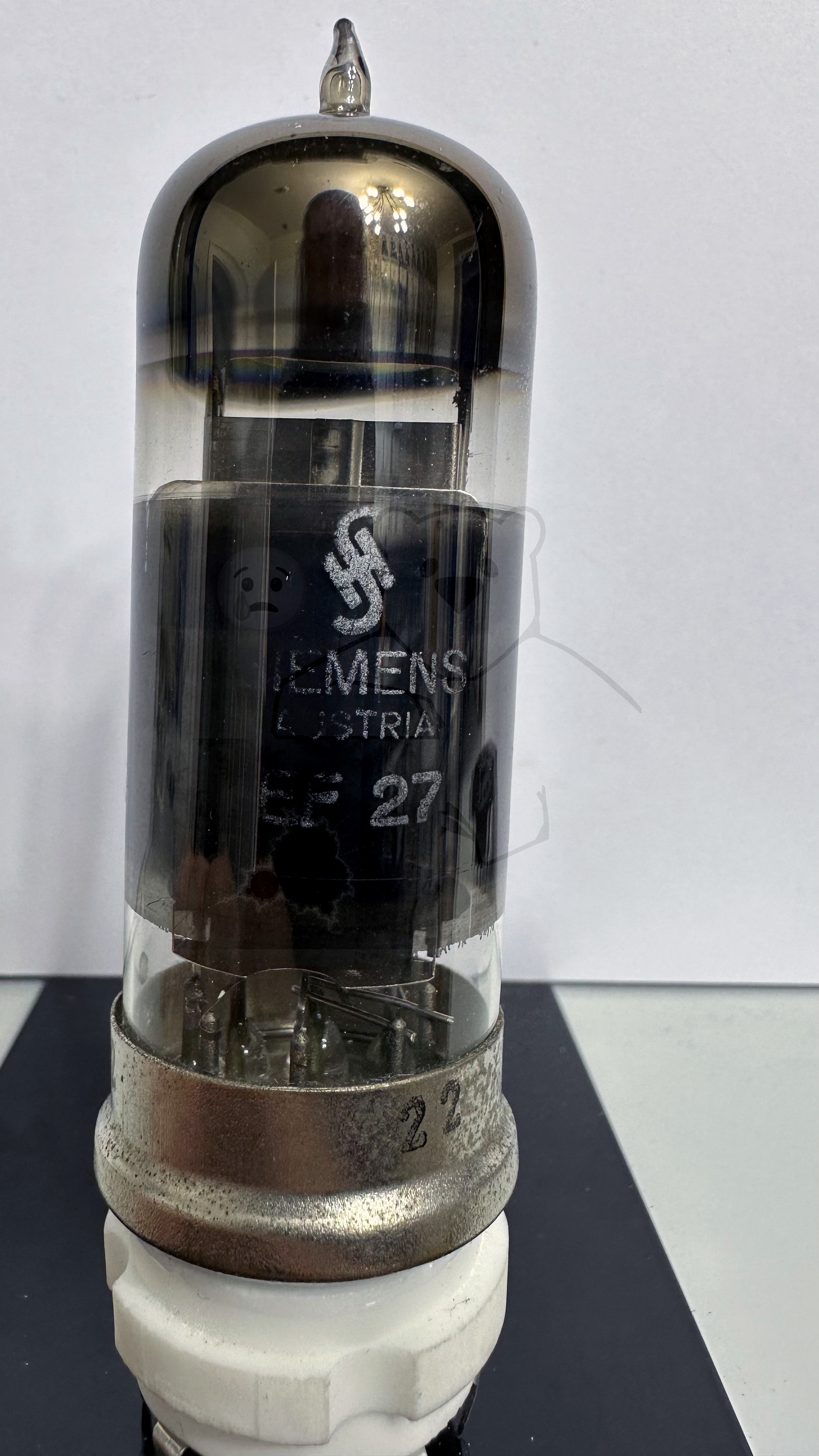 Röhre EF27 #7710 Bild 1