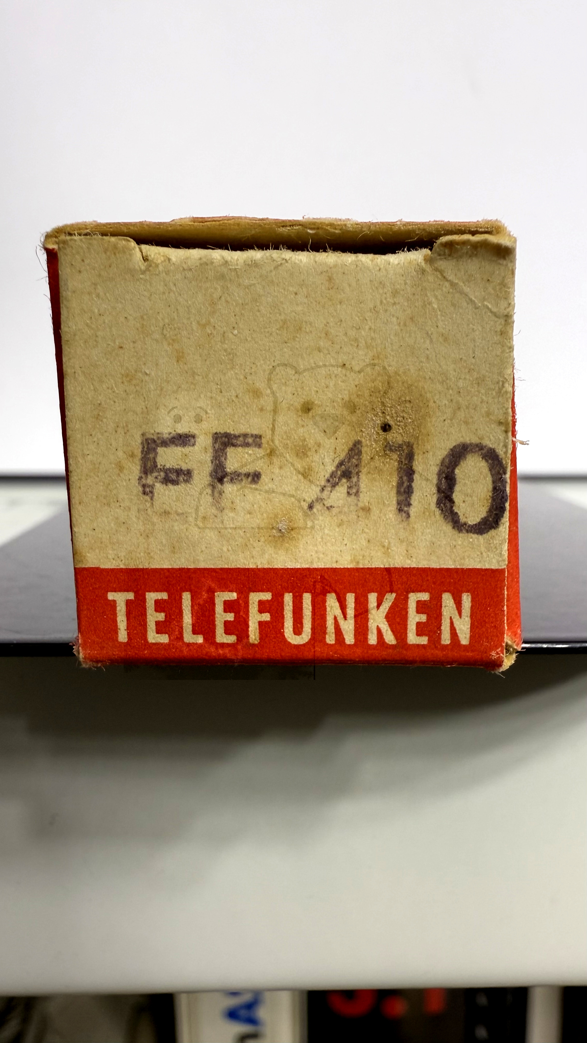 Röhre EF410 #6365 Verpackung Bild 3