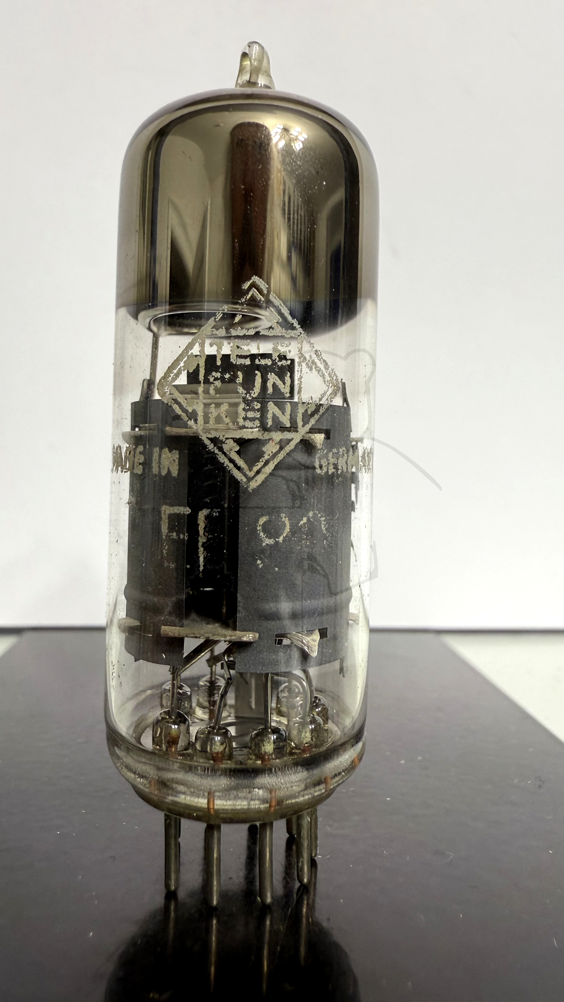 Röhre EF80 #1242 Bild 1