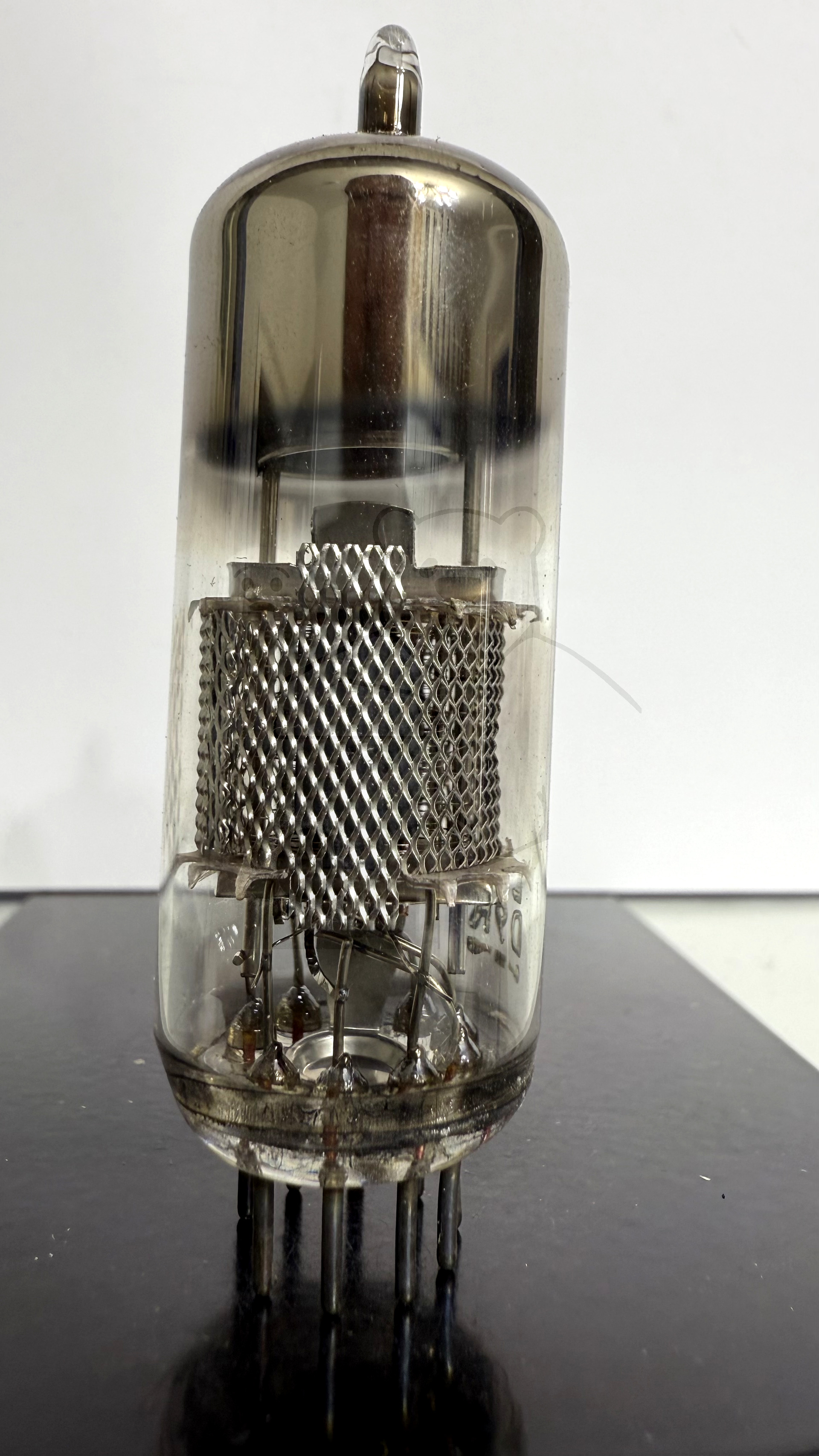 Röhre EF80 #7026 Bild 1