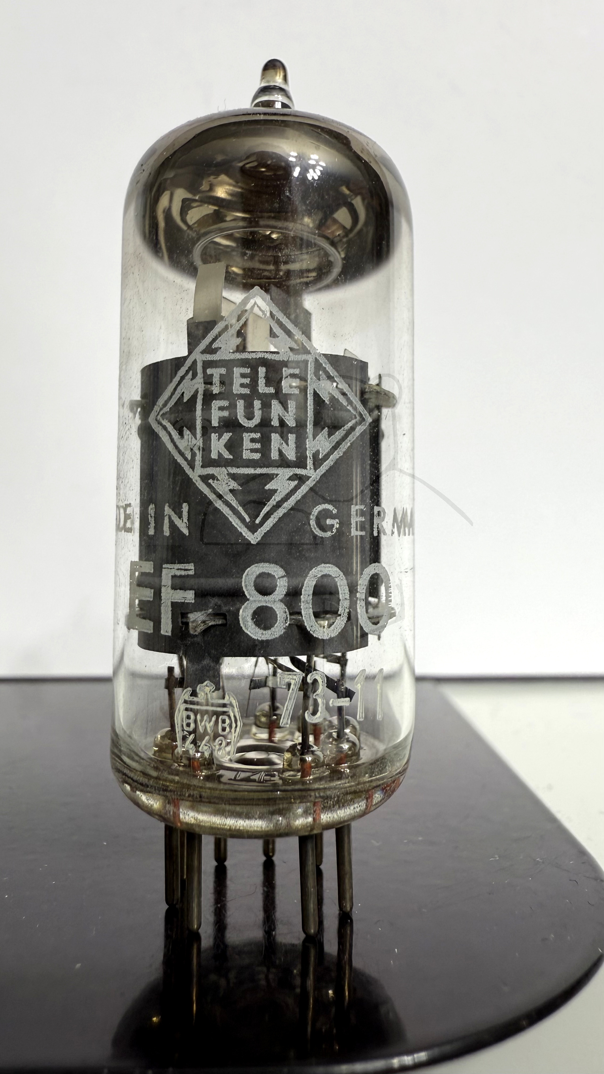 Röhre EF800 #5129 Bild 1